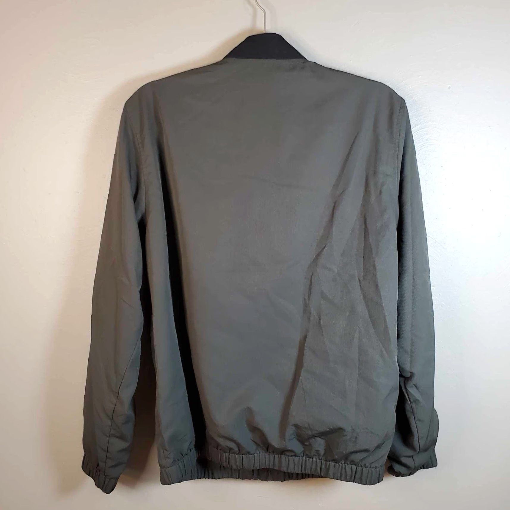 Under Armour Under Armour Jacket Mens Full Zip Bomber Ripstop Top Gun Lightweight S Army Multicolor Size US S / EU 44-46 / 1 - 5 Thumbnail