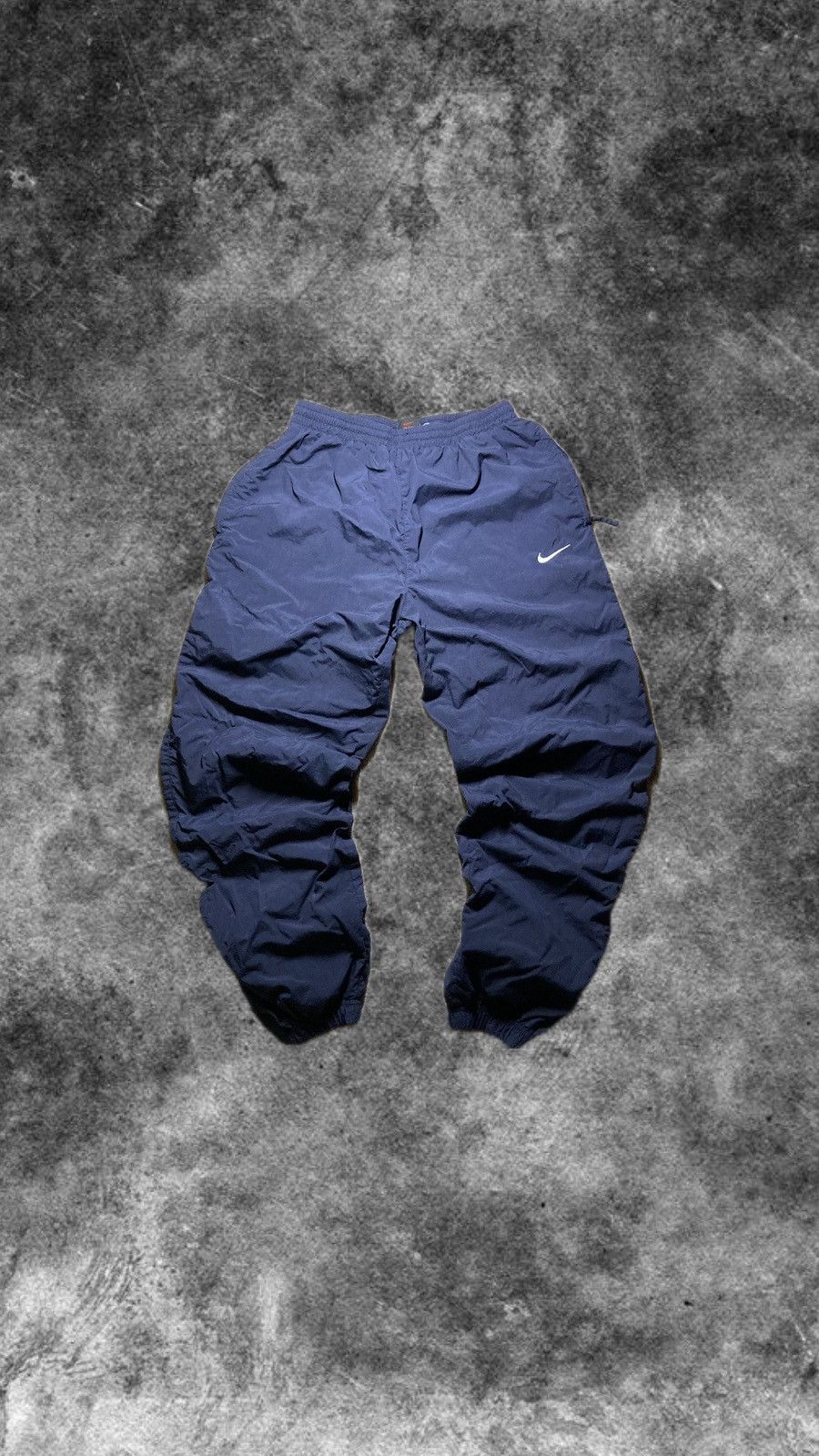 Nike × Vintage Vintage Nike Swoosh Baggy Nylon Trackpants Y2K M sport Size US 34 / EU 50 - 1 Thumbnail