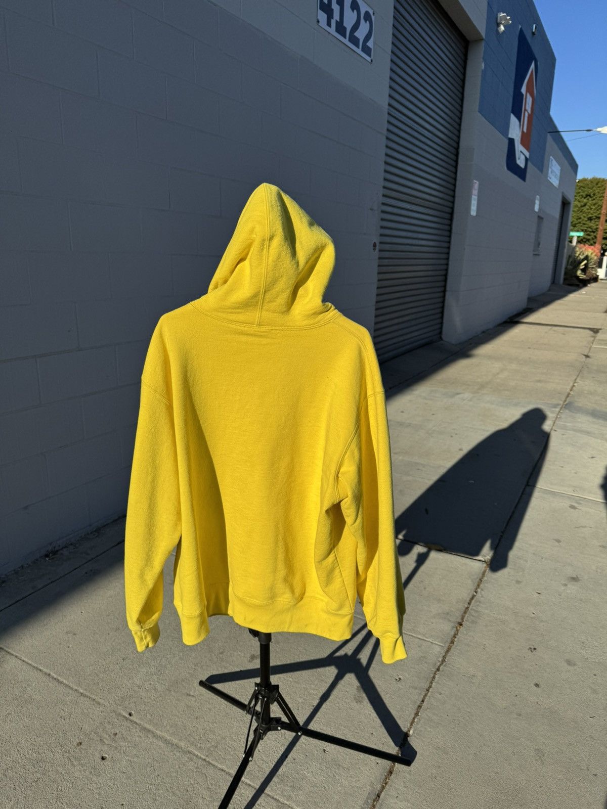 Supreme Supreme “Girl With Pearl Earring” Hoodie Size US L / EU 52-54 / 3 - 3 Thumbnail