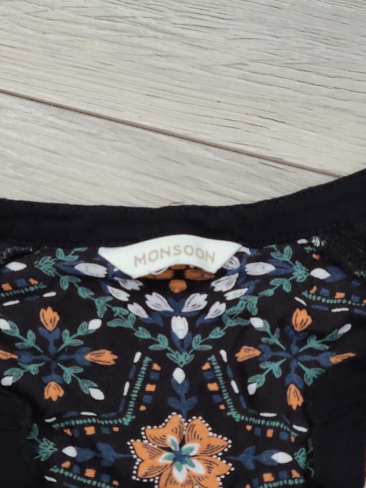 Designer Womens Monsoon Shirt Medium Blsck Floral 1/4 Button V Neck Size M / US 6-8 / IT 42-44 - 2 Thumbnail