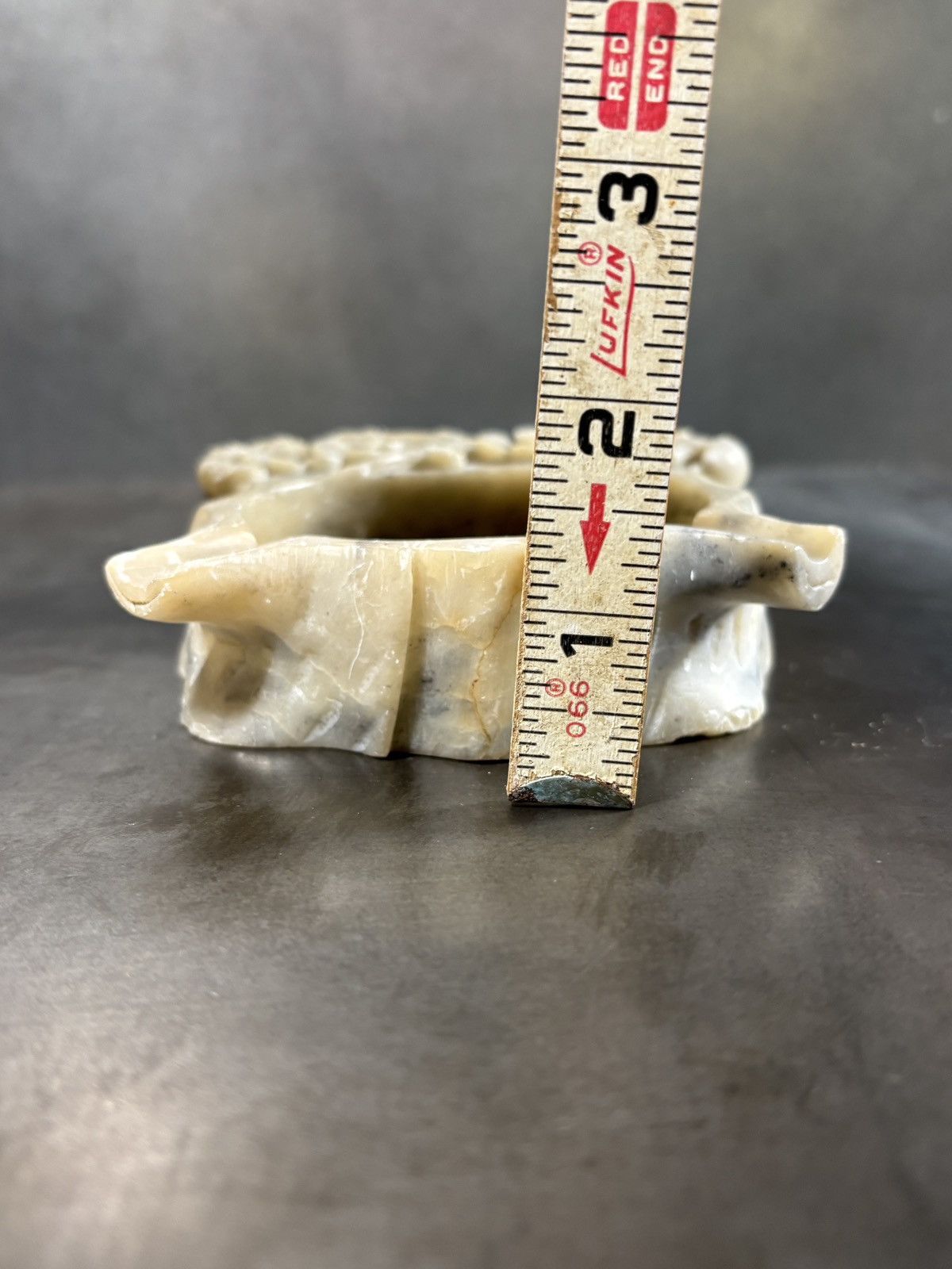 Vintage Carved Vintage Stone Ashtray Chinese Alabaster Soapstone 60s Size ONE SIZE - 8 Thumbnail