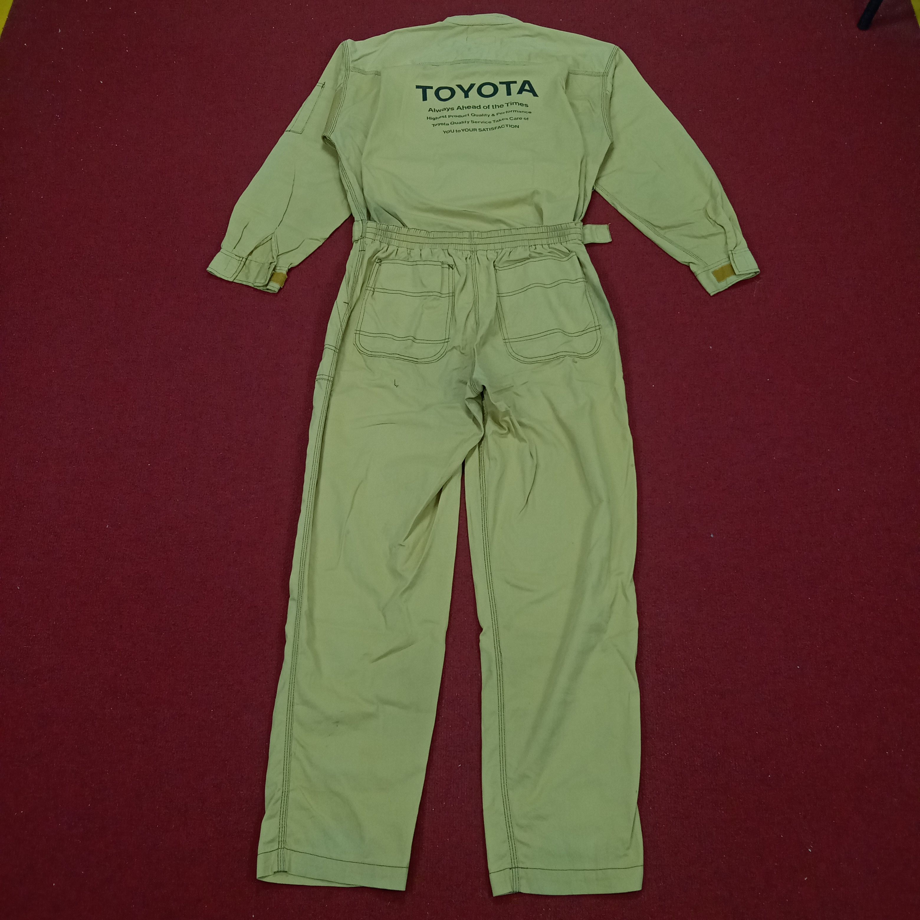 image of Toyota Motorsports Racing Crew Workers Style Coverall Jacket in Gold, Men's (Size Medium)