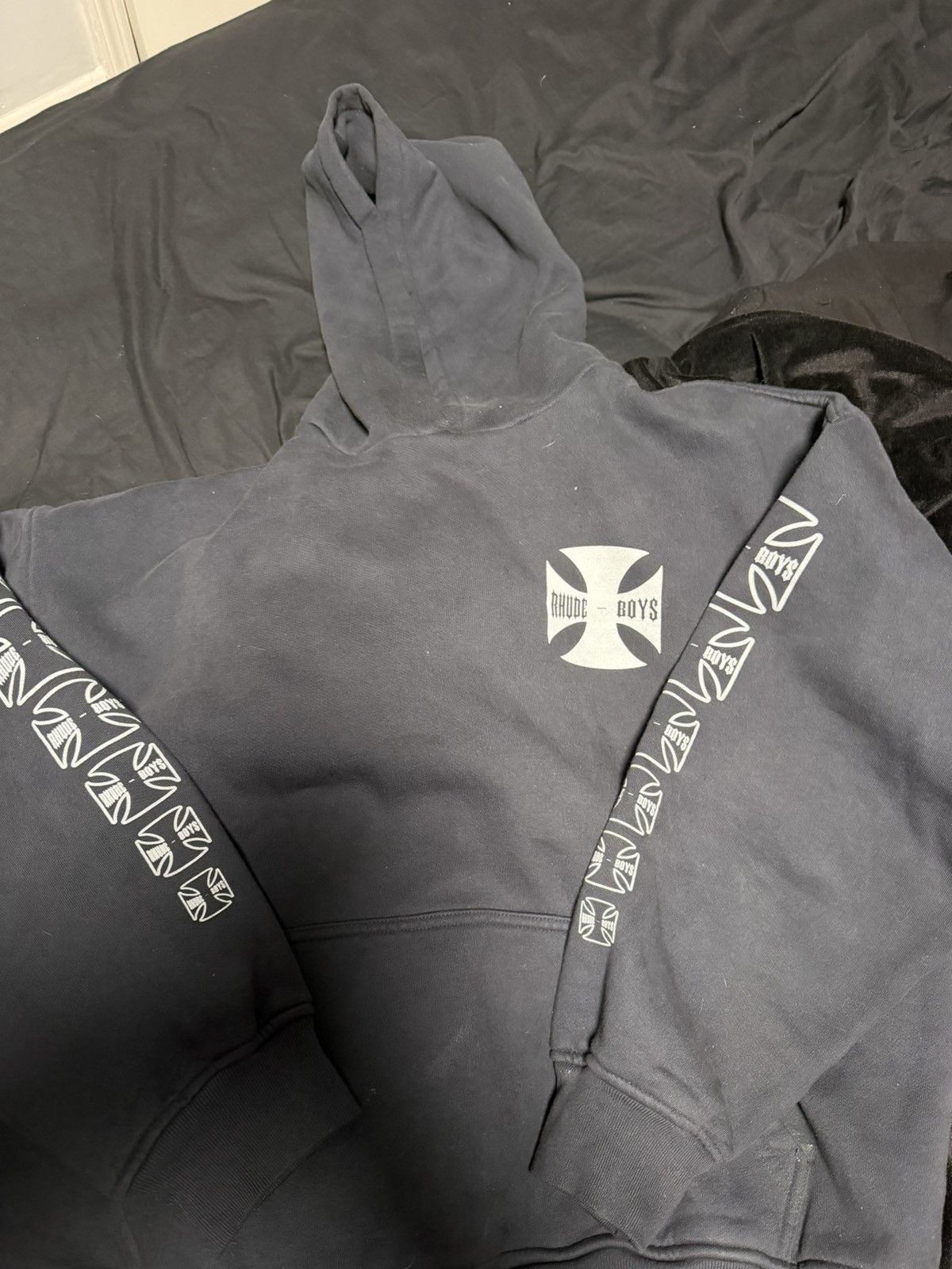 Rhude Rhude Rhude Boys Hoodie Size US XL / EU 56 / 4 - 1 Thumbnail