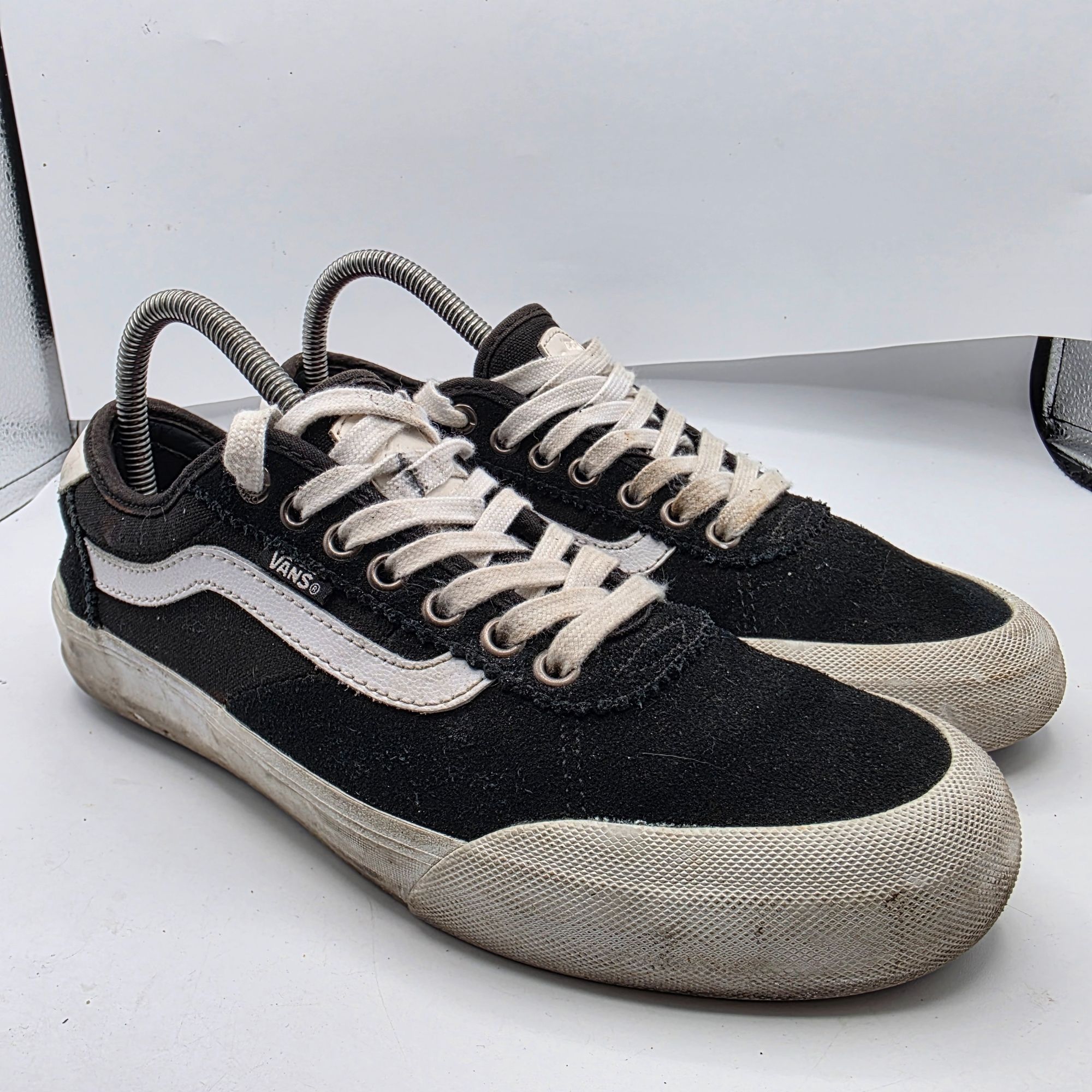 Vans Vans Chima Ferguson Pro Mens Size 7.5 Black White Sneaker Sh Size US 7.5 / EU 40-41 - 1 Thumbnail