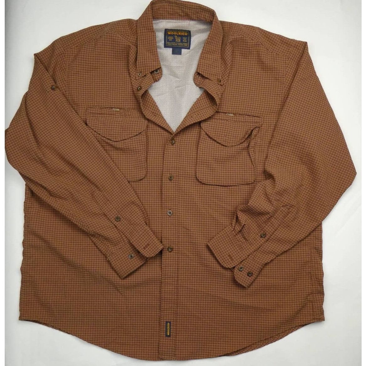 Woolrich Woolen Mills Woolrich fishing/hiking SPF button front shirt, 2XL, USA Size US XXL / EU 58 / 5 - 1 Thumbnail