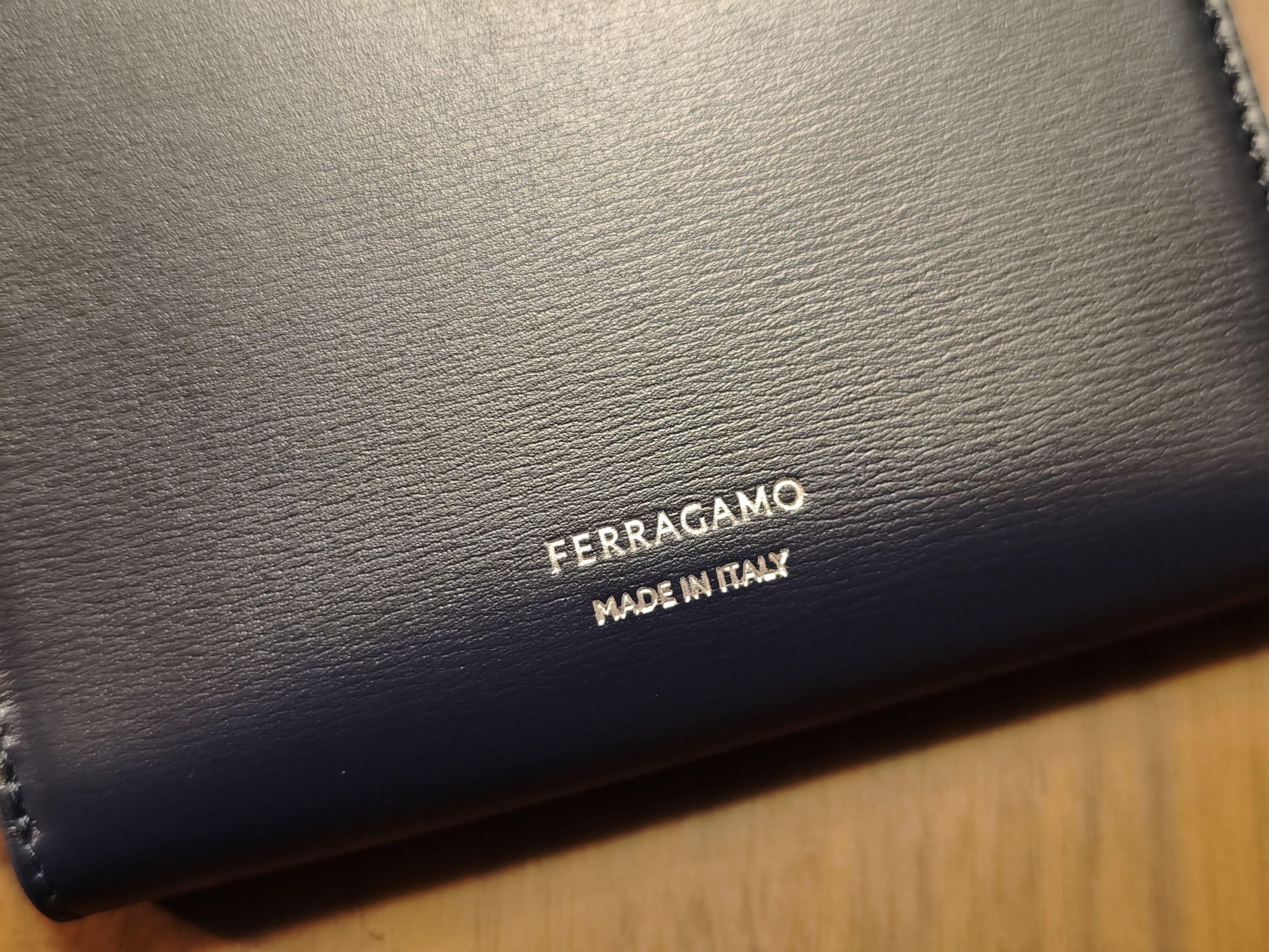 Salvatore Ferragamo Zipper Leather Wallet - Made in Italy Size ONE SIZE - 3 Thumbnail