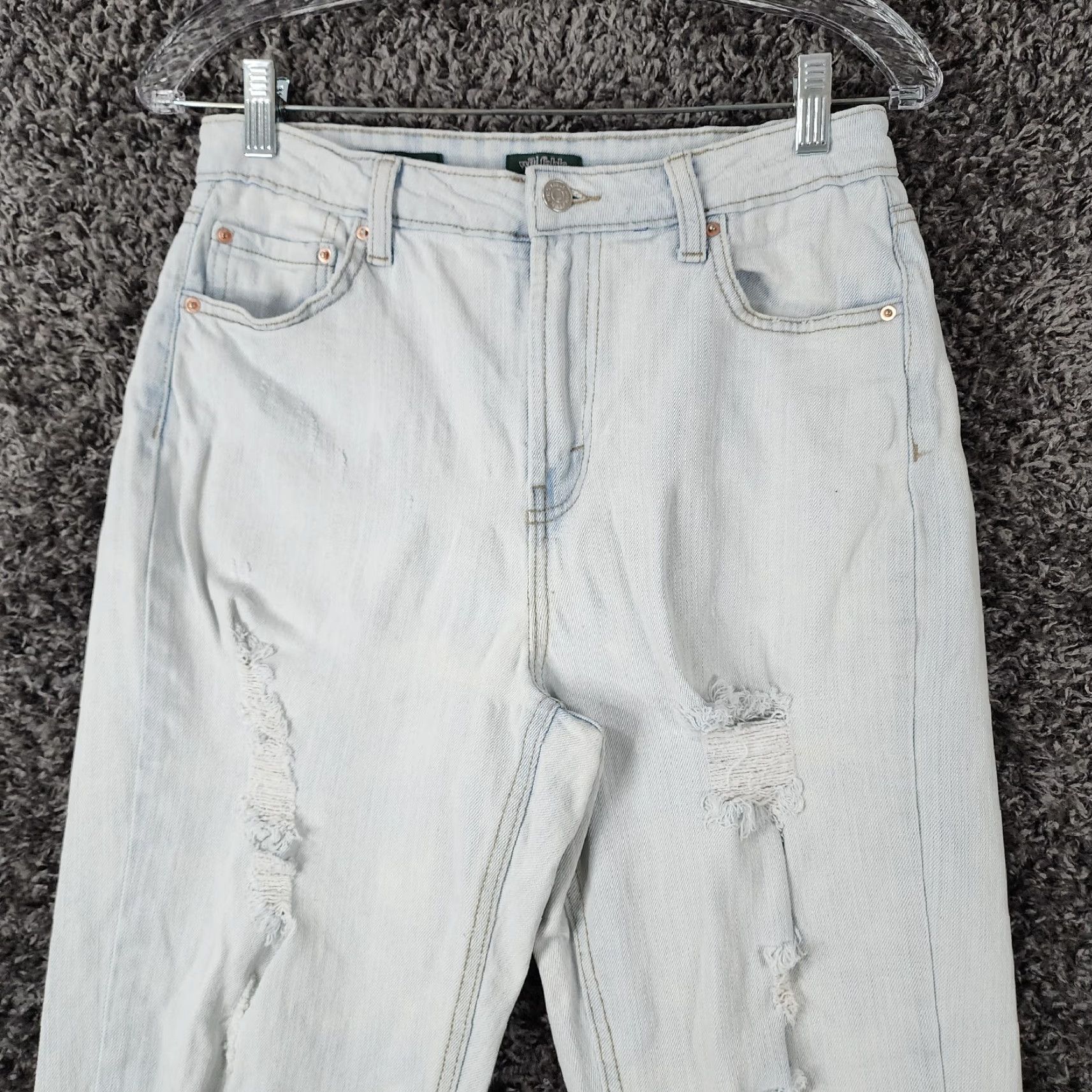 Vintage Wild Fable Jeans Light Wash Distressed High Rise Mom Size 6 Blue Womens Size 28" / US 6 / IT 42 - 2 Thumbnail
