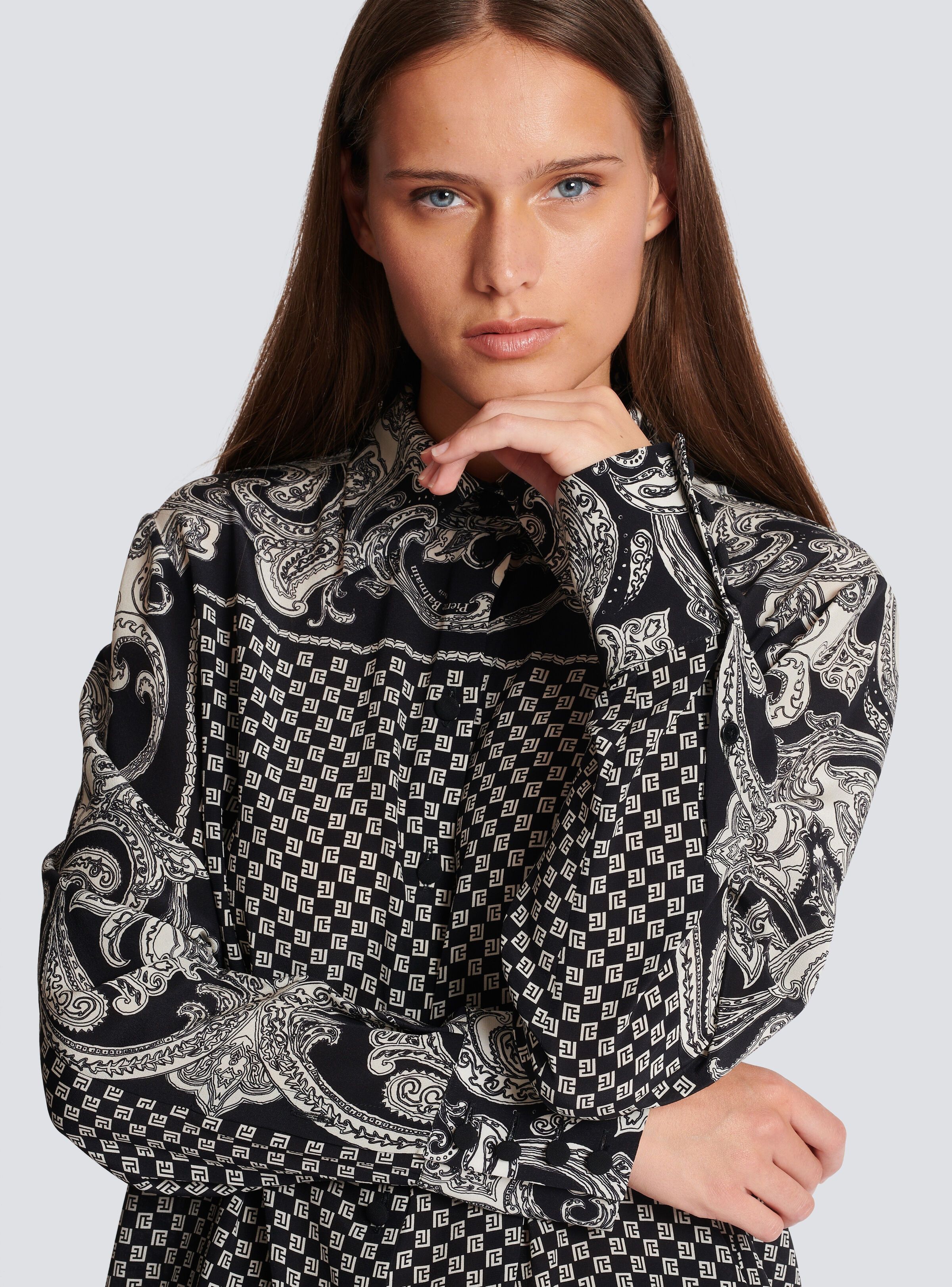 Balmain o1s1wg110825 Paisley Print Silk Shirt in Black Size M / US 6-8 / IT 42-44 - 6 Thumbnail
