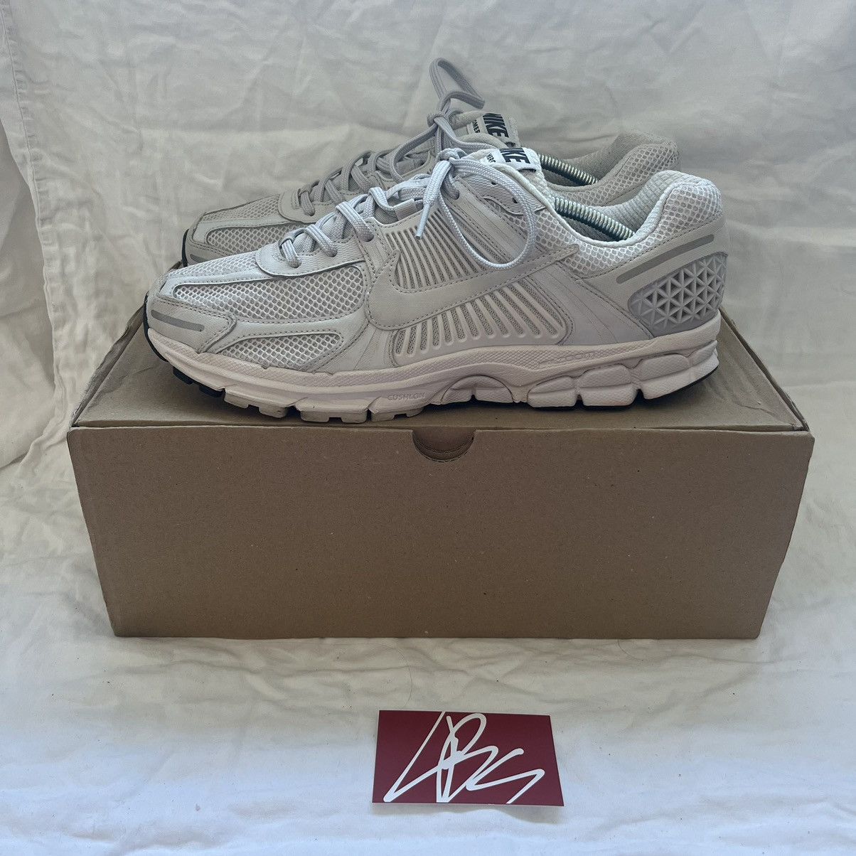 Nike Zoom Vomero « Vast Grey »🐰