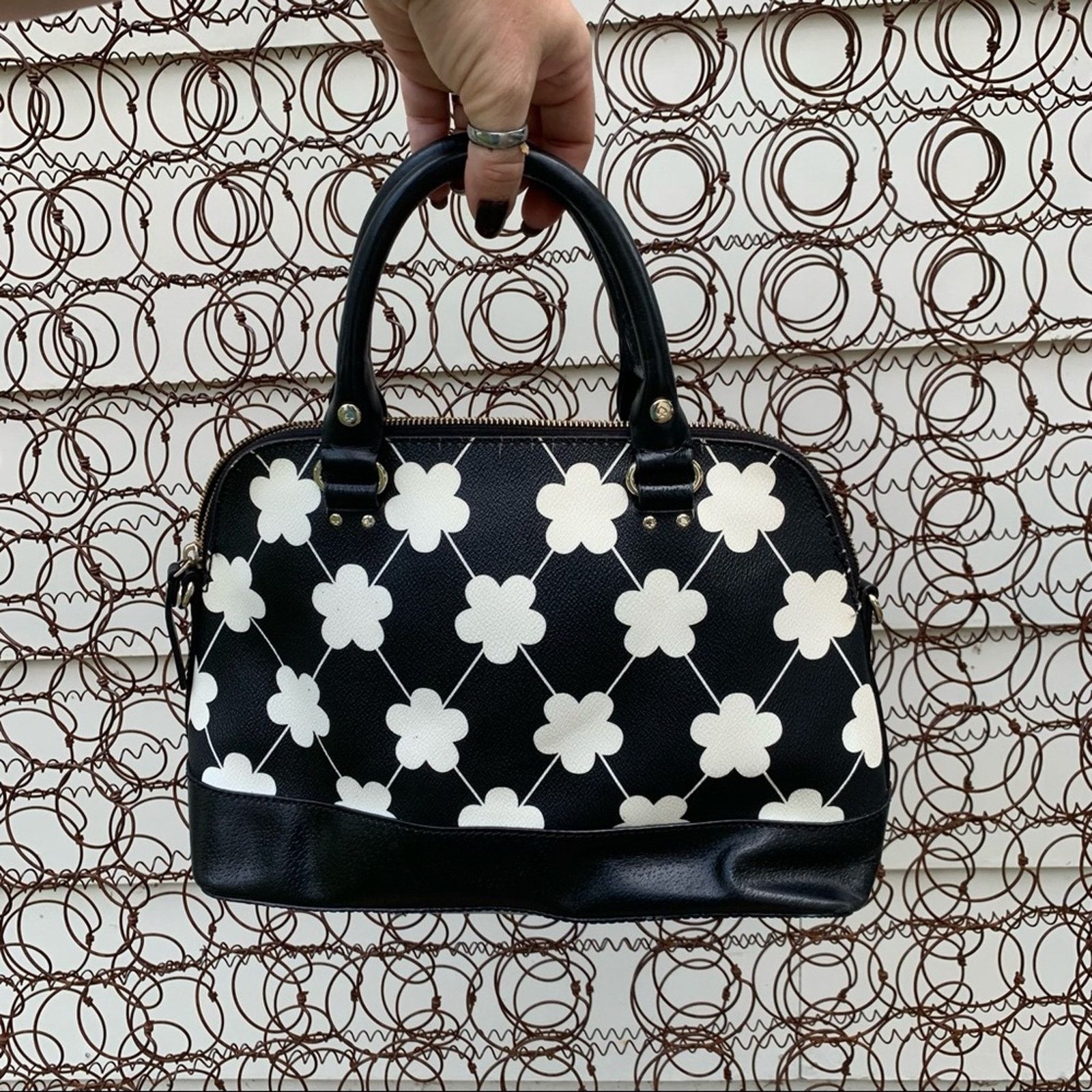 Kate Spade Kate Spade Rachelle Wellesley black floral purse Size ONE SIZE - 2 Thumbnail