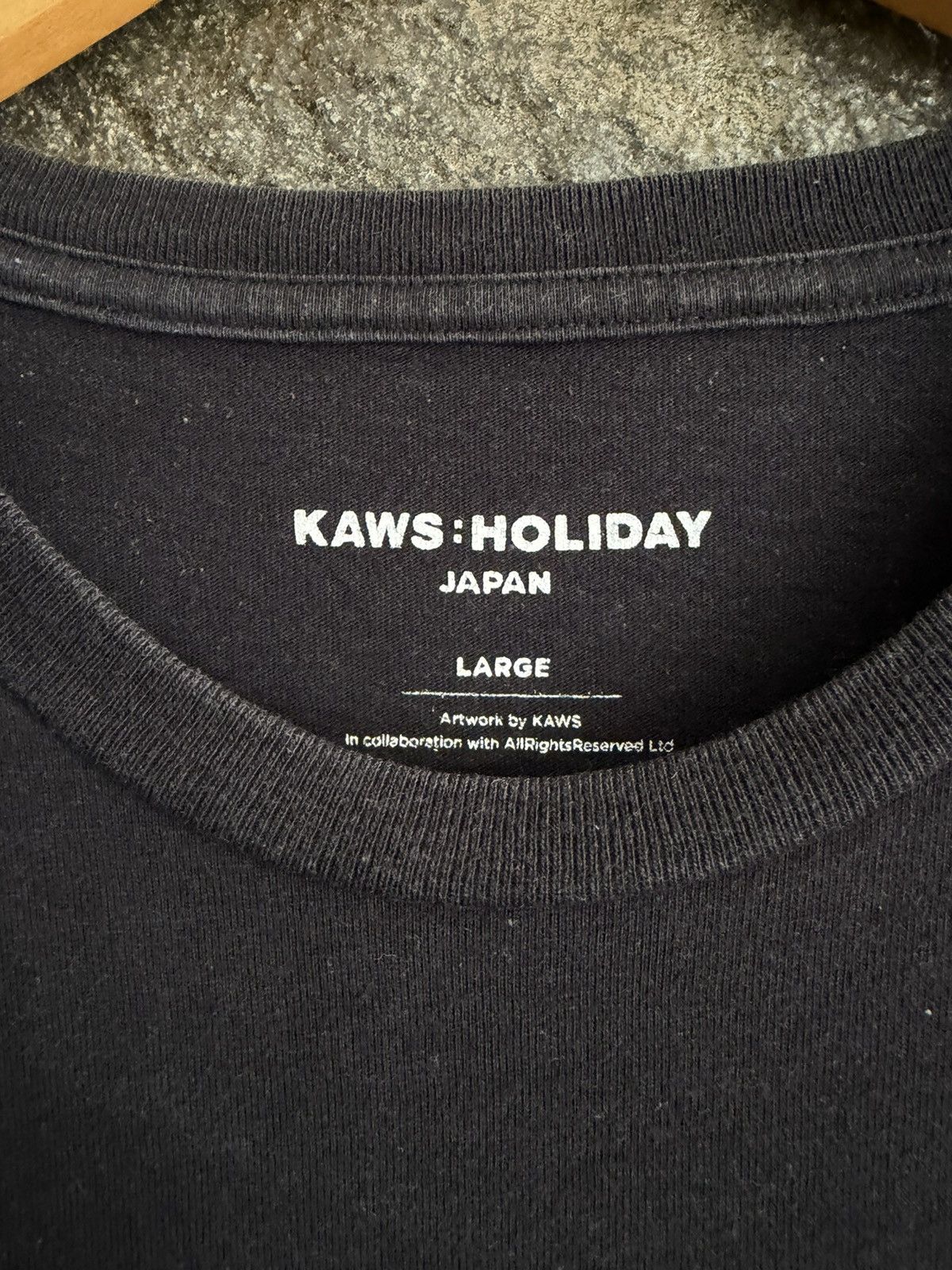 Kaws Kaws Holiday Japan Tee Size US L / EU 52-54 / 3 - 3 Thumbnail