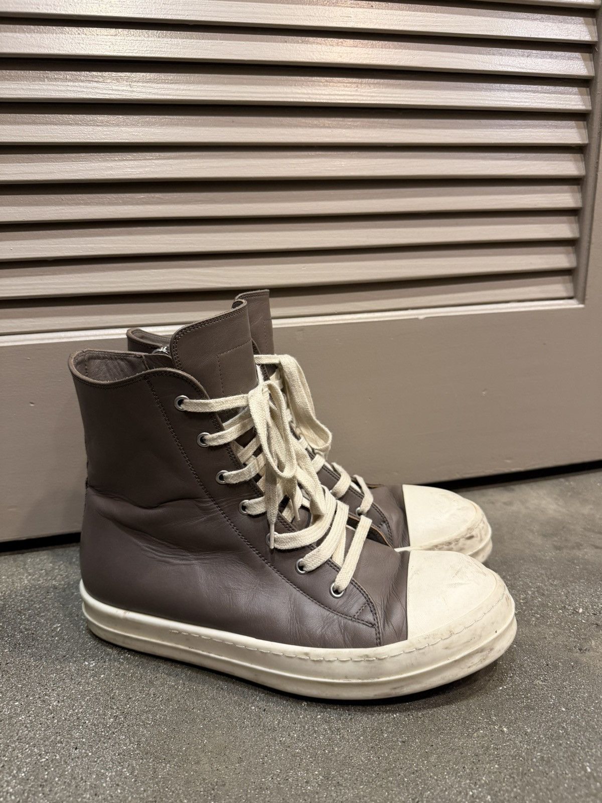 Rick Owens MAINLINE RICK OWENS Gum Sole Gray Suede RAMONES | Grailed
