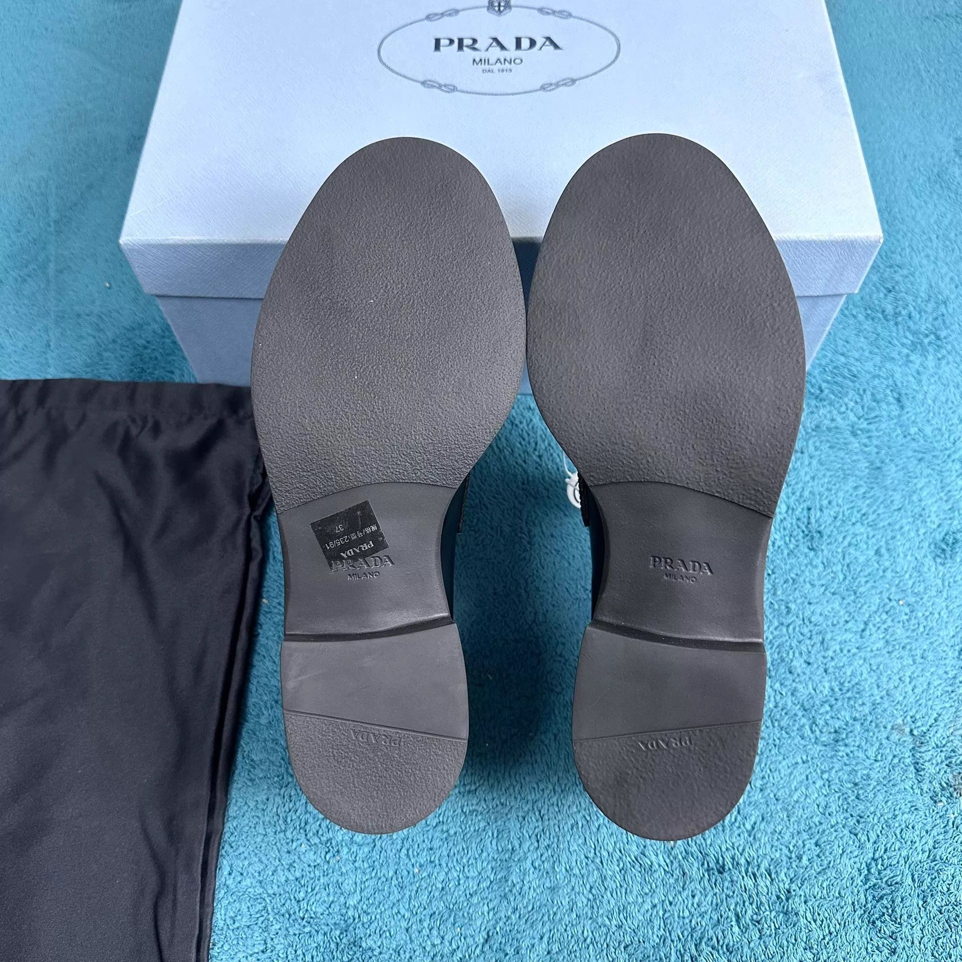 Prada Prada Black Leather Loafers Size 37 Size US 6.5 / IT 36.5 - 5 Thumbnail
