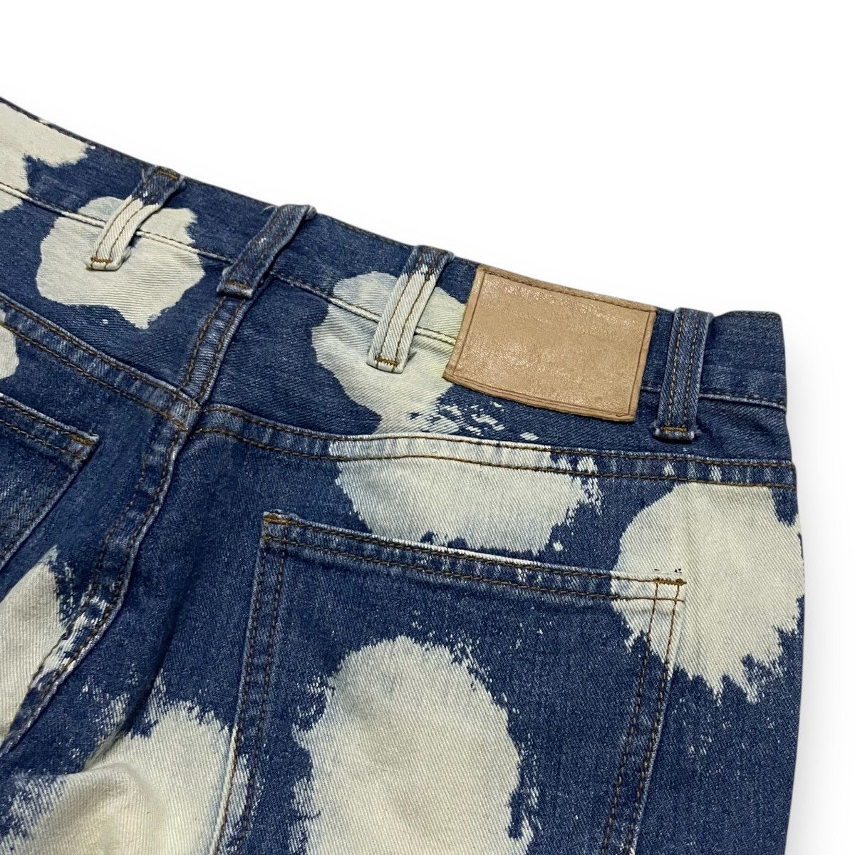 Givenchy GIVENCHY ACID WASH LOOSE BAGGY (31×39) Size US 32 / EU 48 - 15 Thumbnail