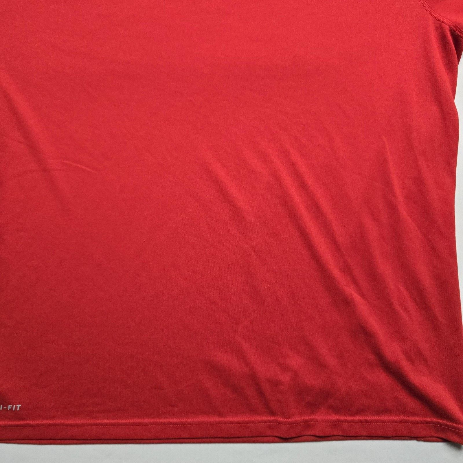 Nike Nike Shirt Mens XL Red Dri-FIT Performance Invesco Gym Size US XL / EU 56 / 4 - 3 Thumbnail
