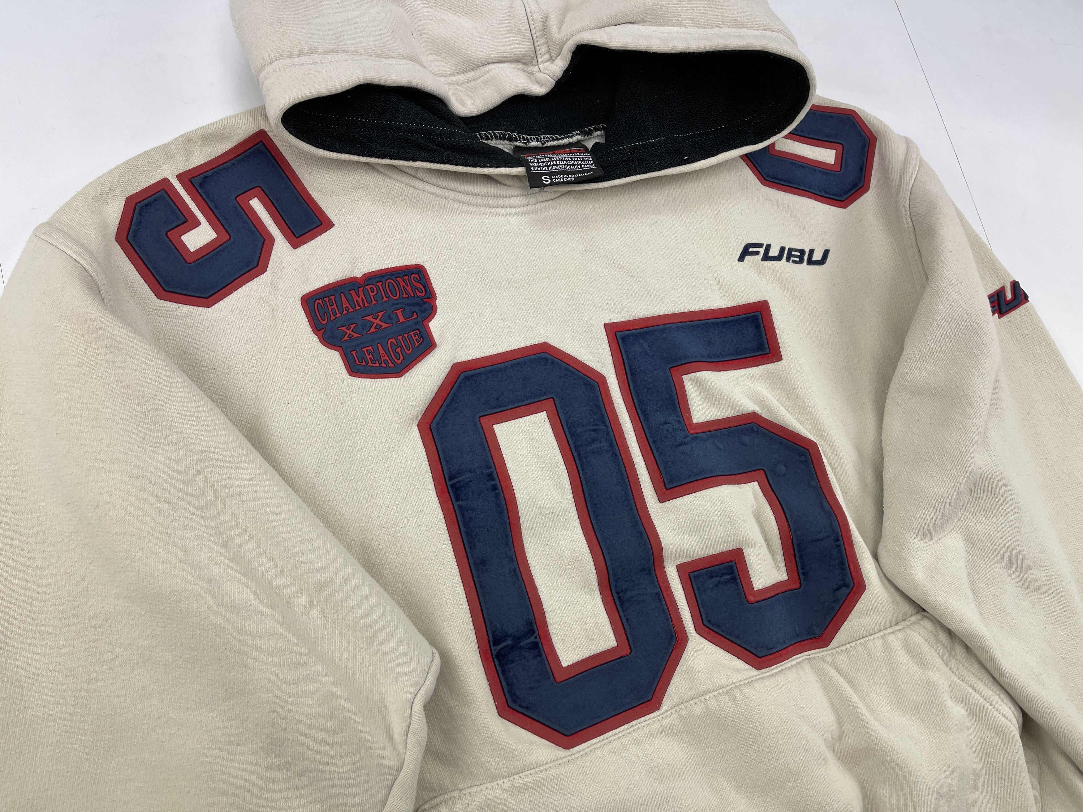 Fubu FUBU hoodie vintage 90s hip hop sweatshirt 1990s Y2K size S Size US S / EU 44-46 / 1 - 6 Thumbnail