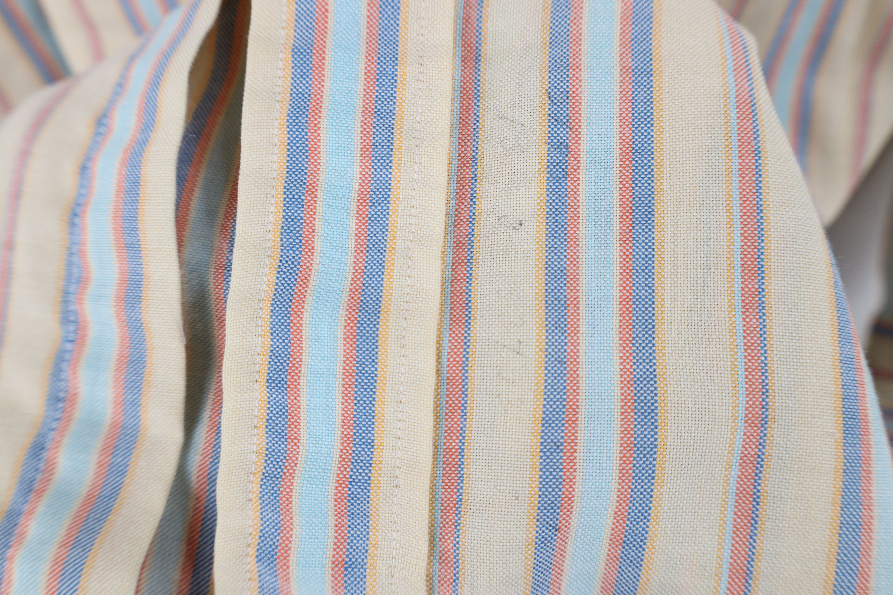 Vintage Vintage 60s Lewis & Thos Saltz Washington Button Shirt Size US M / EU 48-50 / 2 - 4 Thumbnail