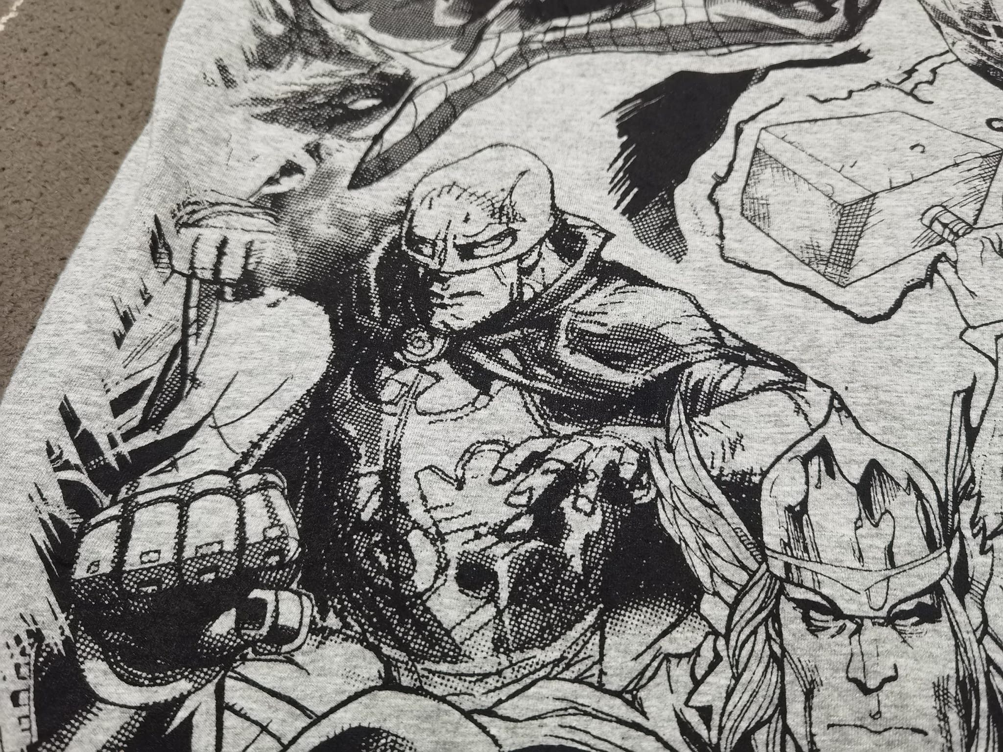 Marvel Comics Marvel full character over print L 2090 Size US L / EU 52-54 / 3 - 9 Thumbnail