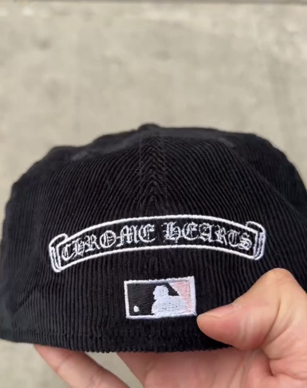 New Era New York Yankees Corduroy fitted Pink UV Custom 7 1/2 Size ONE SIZE - 5 Thumbnail