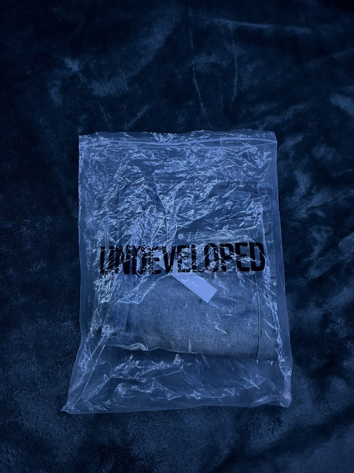 Japanese Brand Undeveloped “Wideboy distress print denim” Size US 31 - 3 Thumbnail