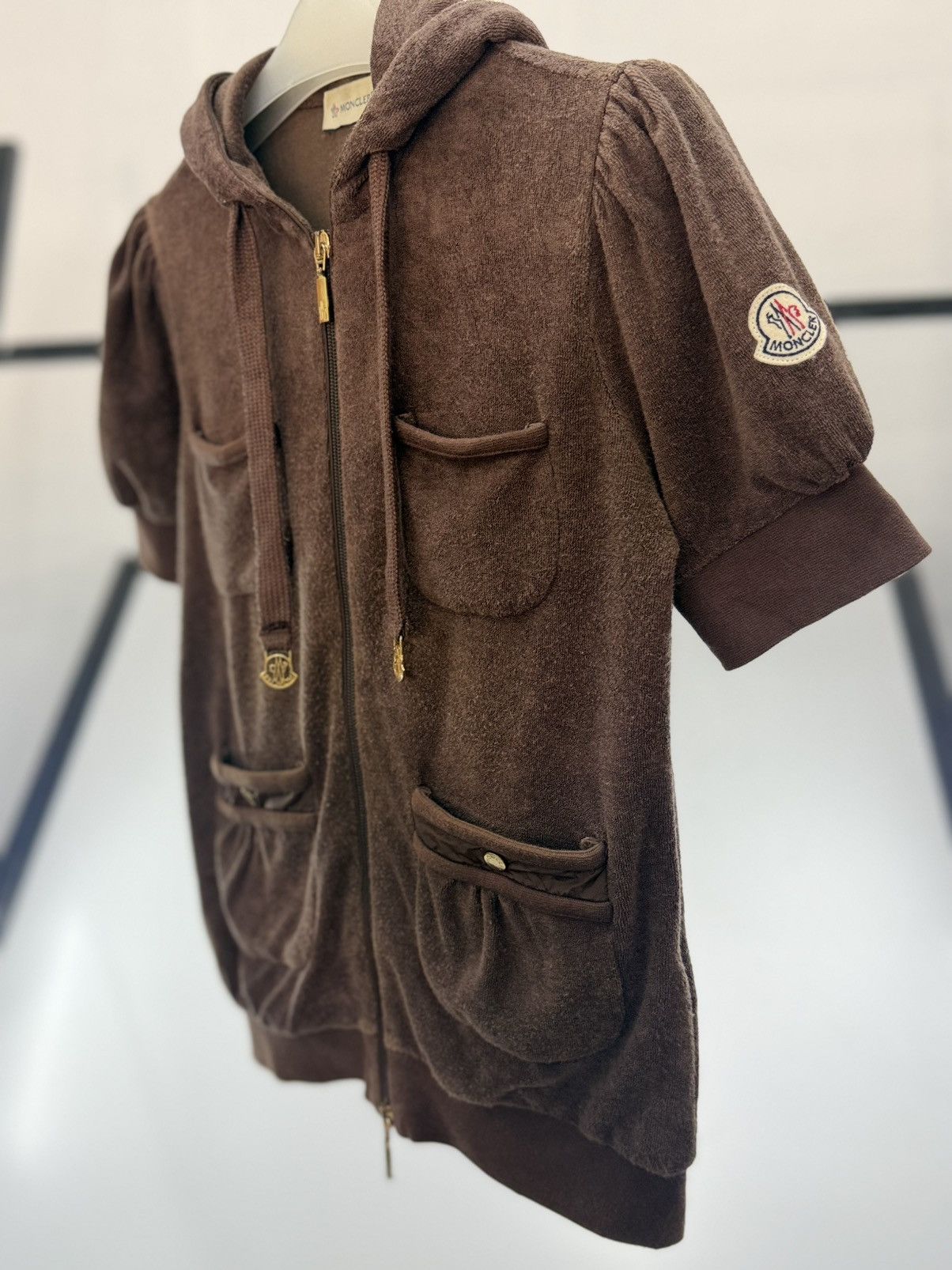 Moncler 🔥 Short Sleeves MONCLER Skiwear Velour Sweat Hoodie - XS Size XS / US 0-2 / IT 36-38 - 2 Thumbnail