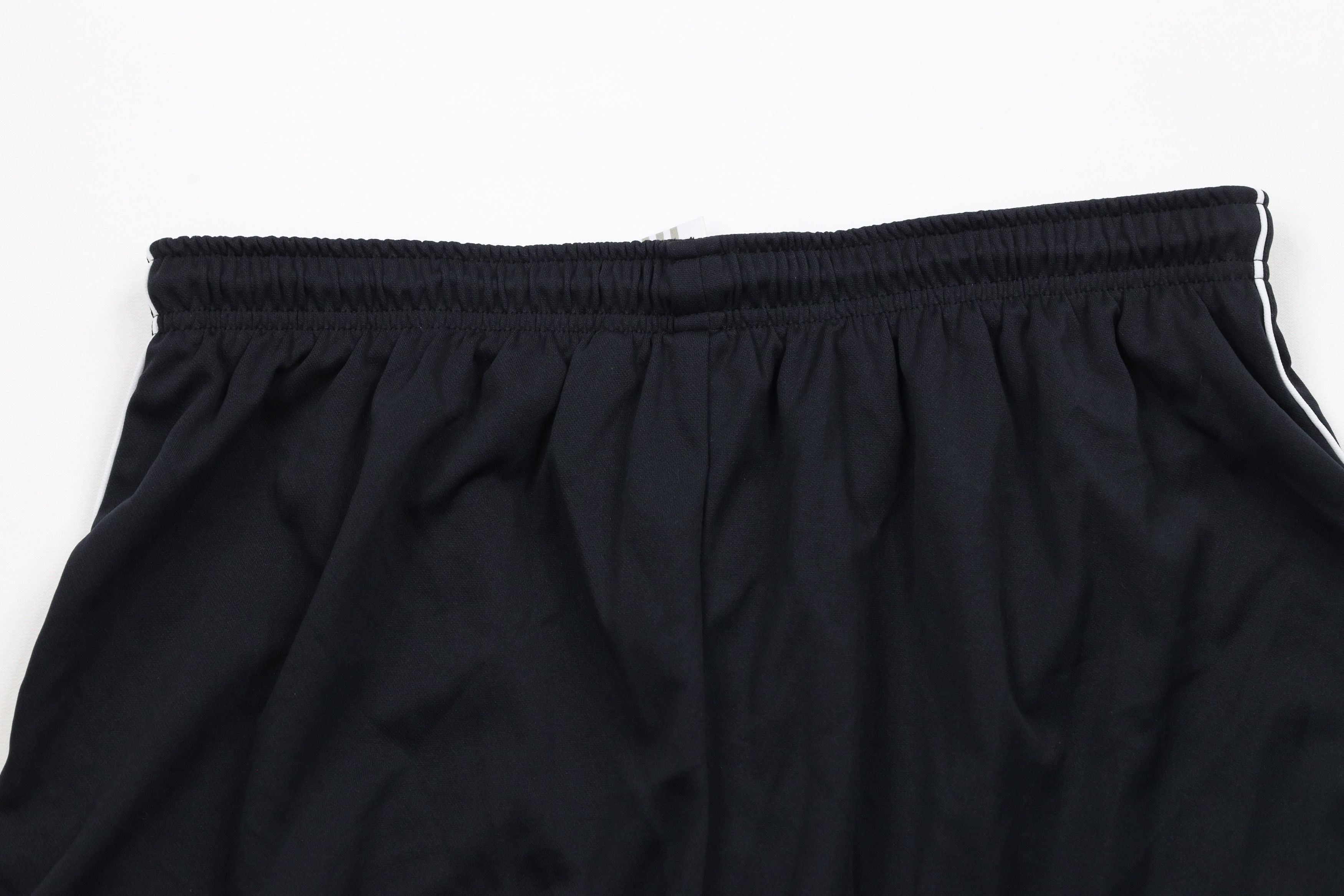Adidas × Vintage Vintage Y2K 2004 Adidas Running Jogging Soccer Shorts Black Size US 36 / EU 52 - 9 Thumbnail
