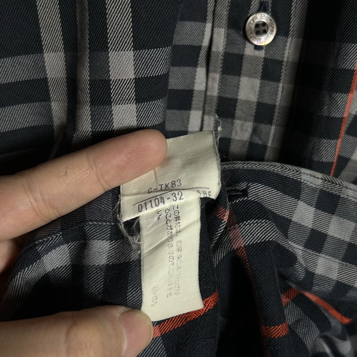 Burberry × Vintage Vintage Burberrys Black Label Nova Check Logo Monogram Shirt Size US M / EU 48-50 / 2 - 9 Thumbnail