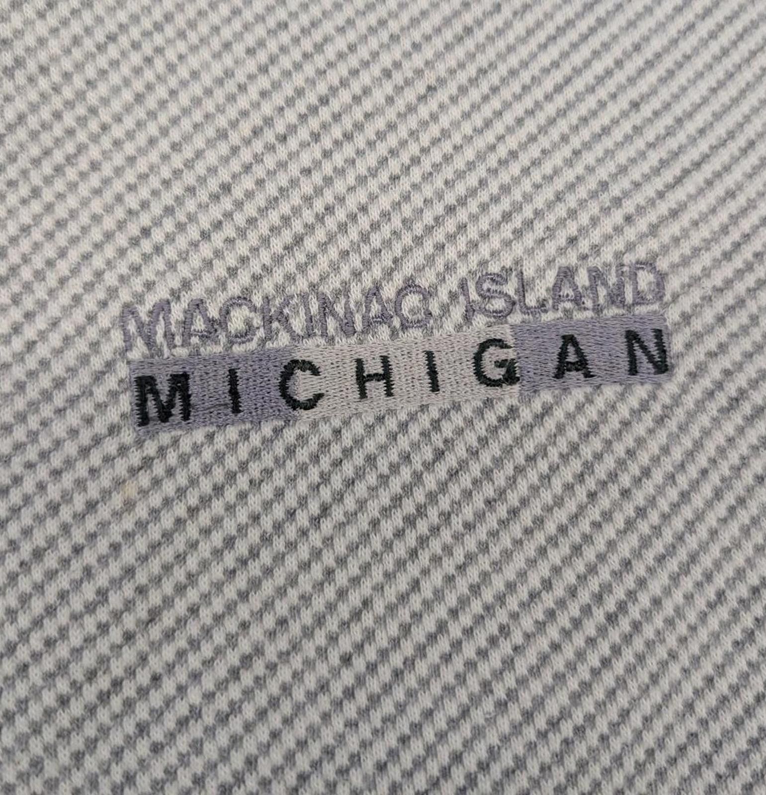 Vintage Vintage 90s Mackinac Island Michigan Gray Crew Neck Sweater Size US XL / EU 56 / 4 - 2 Thumbnail