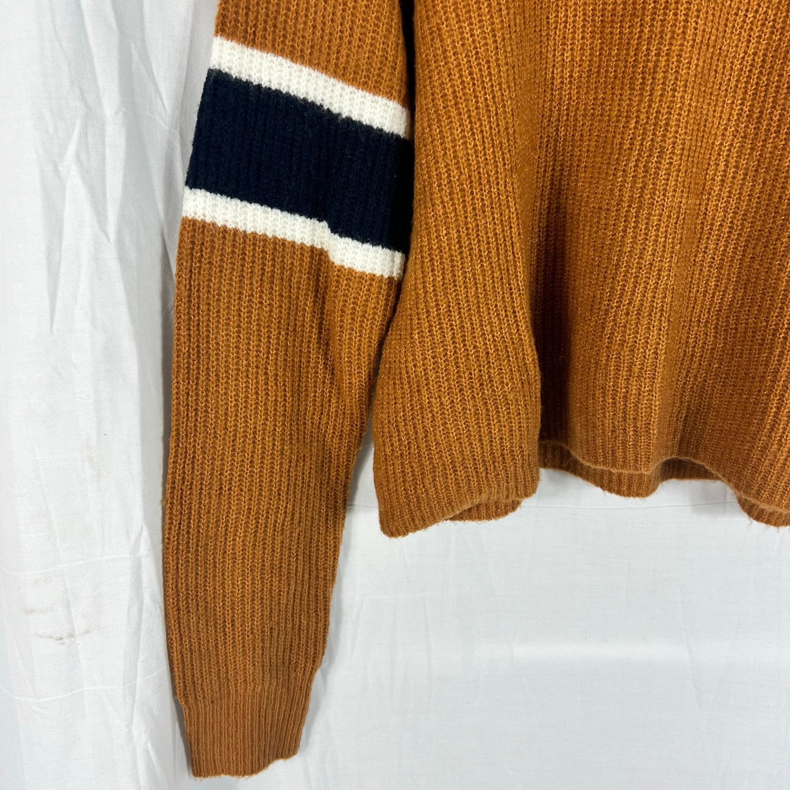 Anthropologie NWT J+J John + Jenn Mock Turtleneck Sweater Small Acrylic Size S / US 4 / IT 40 - 4 Thumbnail