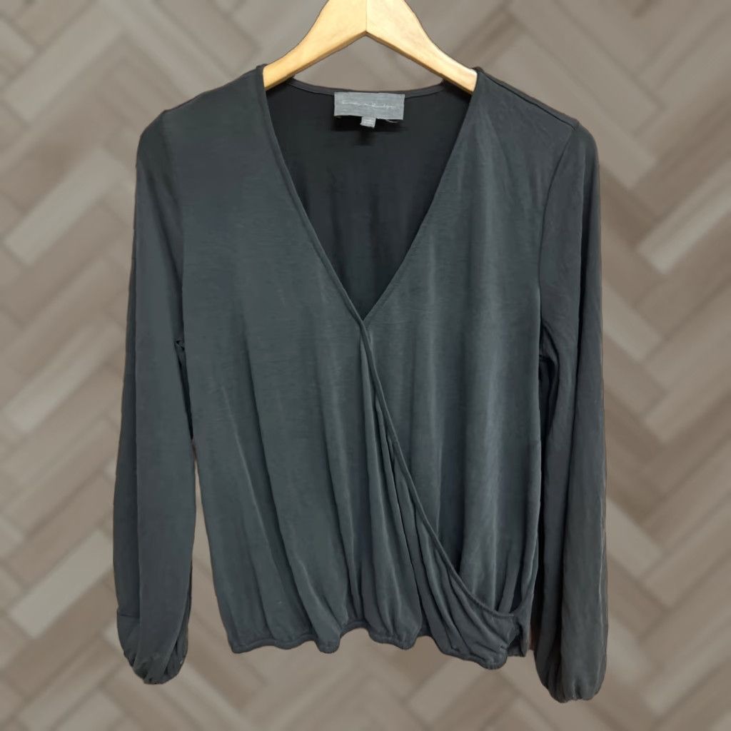 Anthropologie Anthropologie Blouse Womens M Black 3/4 Sleeve Off Shoulder Pullover Embroidered Polyester Rayon Modern Relaxed 22x24 Sunday in Brooklyn Size M / US 6-8 / IT 42-44 - 1 Thumbnail