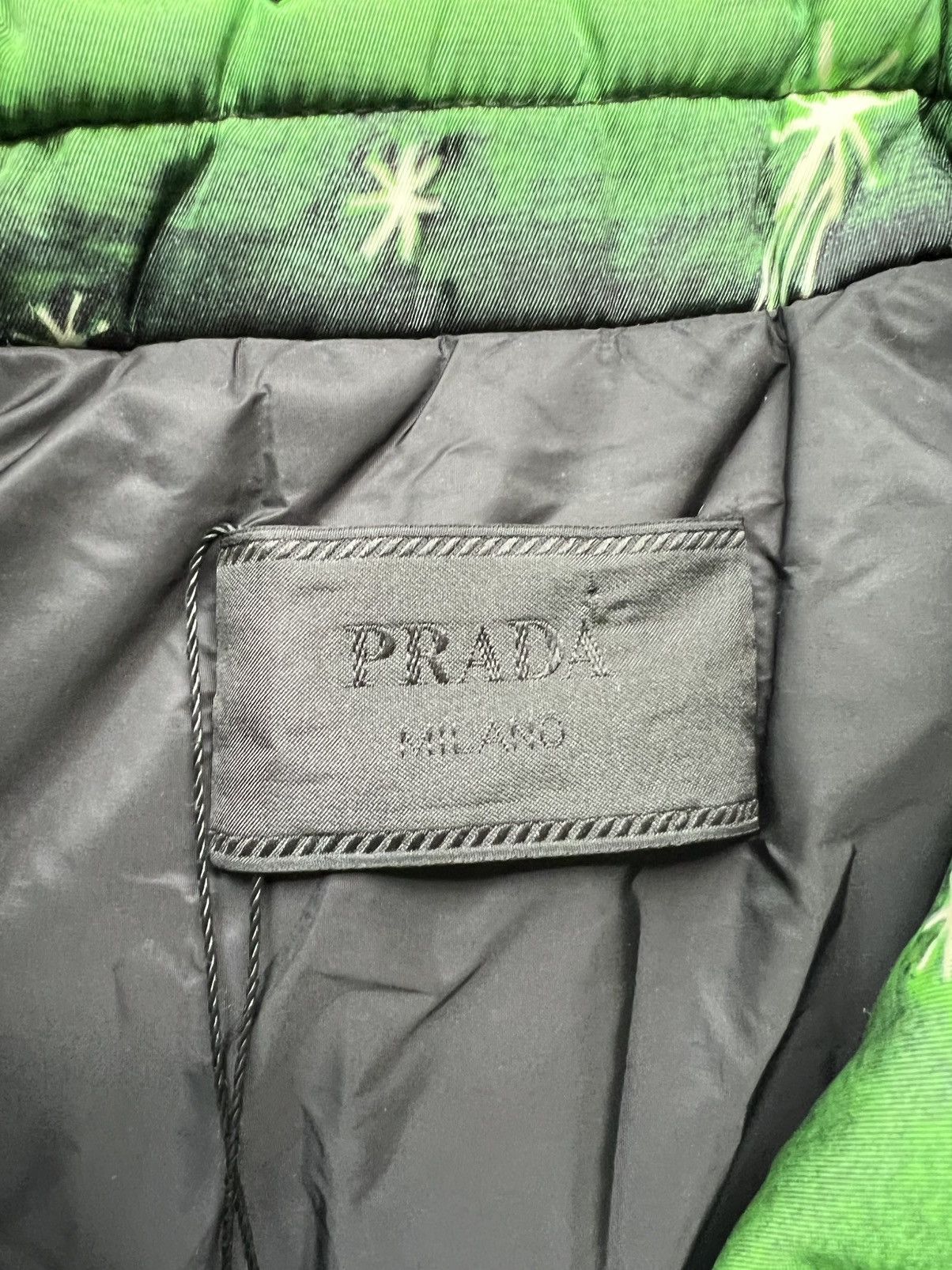 Prada Impossible True Love Padded Nylon Shirt Fall 2018 Size US L / EU 52-54 / 3 - 7 Thumbnail