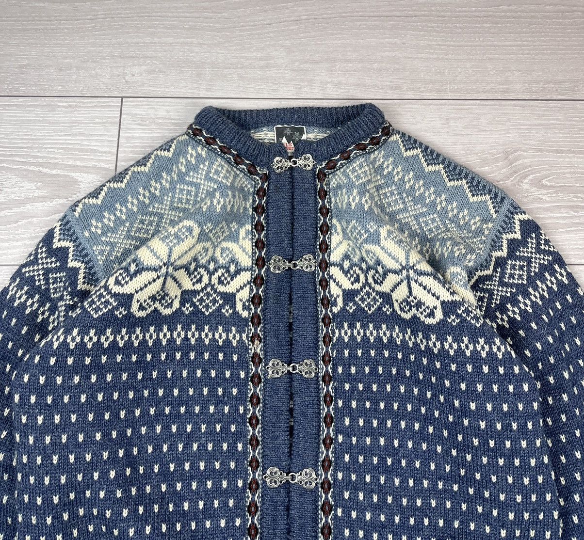 Dale Of Norway Dale Of Norway Vintage Wool Cable Knit Buckle Sweater XL Size US XL / EU 56 / 4 - 5 Thumbnail