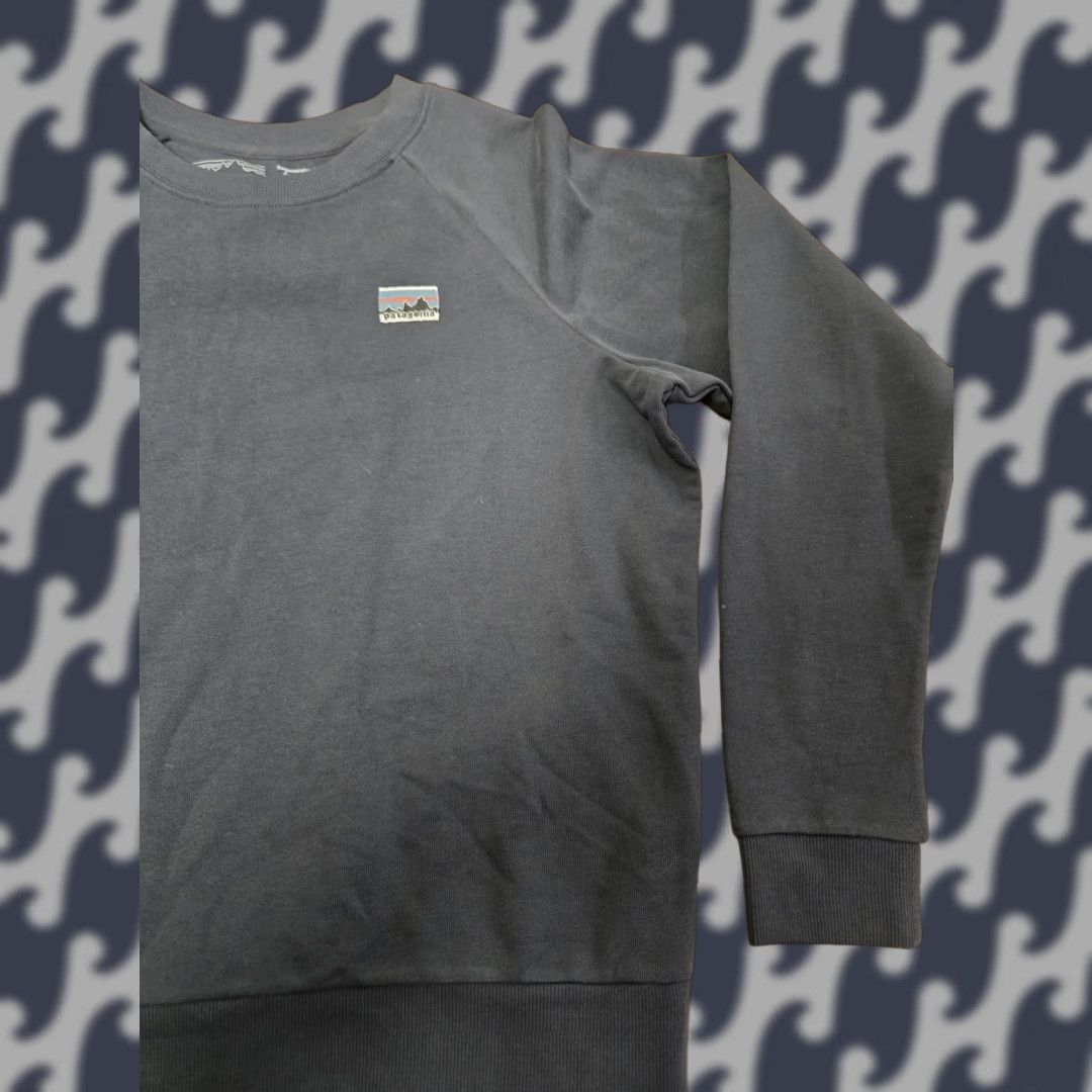 Patagonia VINTAGE? No — Patagonia Sweater Mens Small Crewneck Pullover Organic Cotton Patch Casual Size US S / EU 44-46 / 1 - 1 Thumbnail