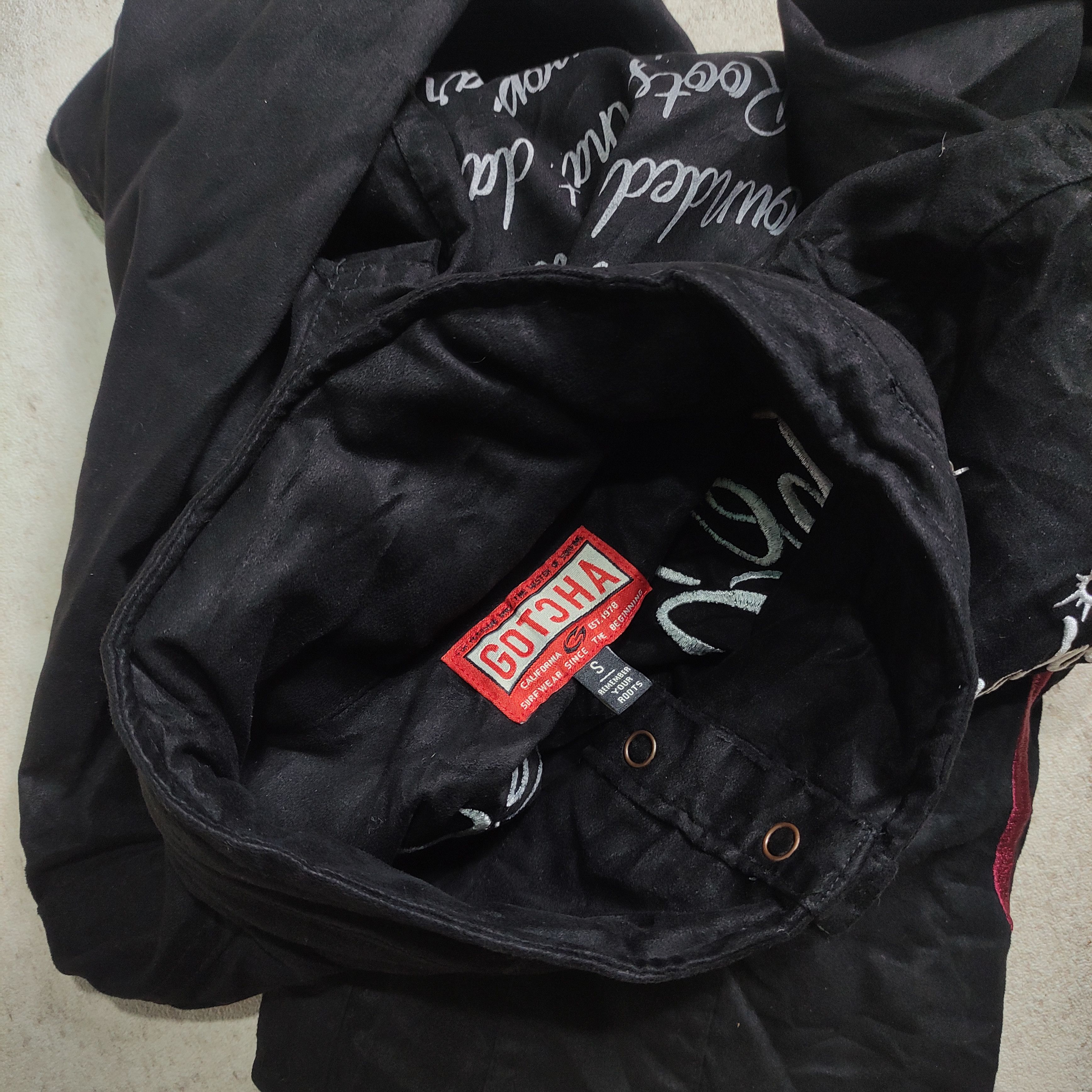 Japanese Brand Gotcha Y2K Suede-Style Button-Up Goa LGB tornado mart Size US S / EU 44-46 / 1 - 5 Thumbnail