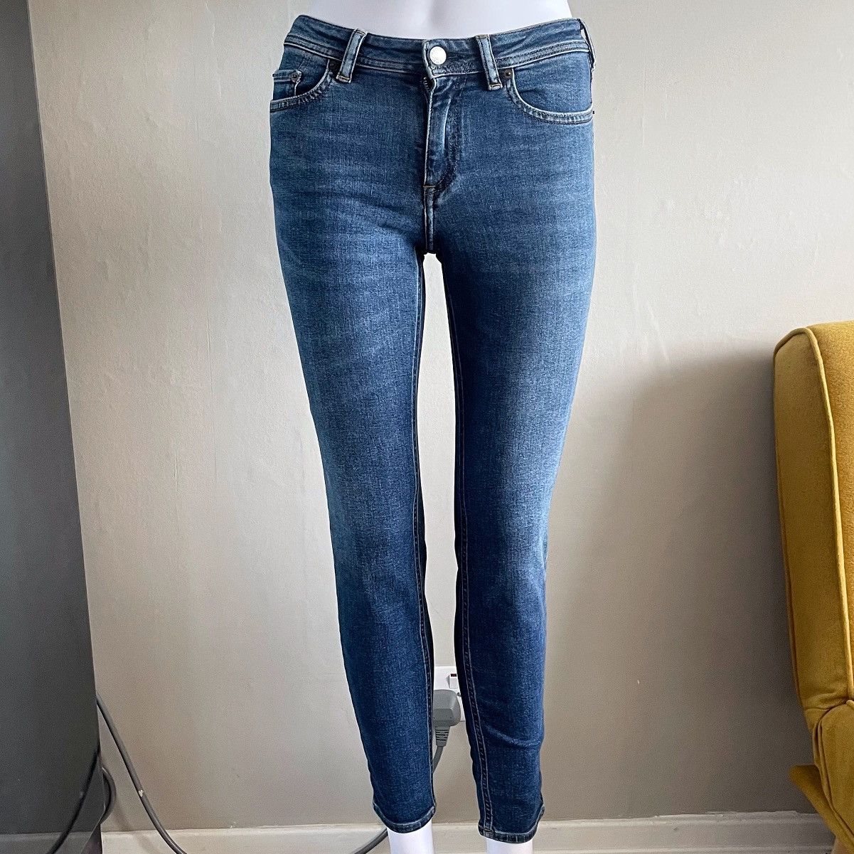 Acne Studios Acne Studios Blå Konst Climb Mid Blue Jeans Size 25" / US 0 / IT 36 - 1 Thumbnail