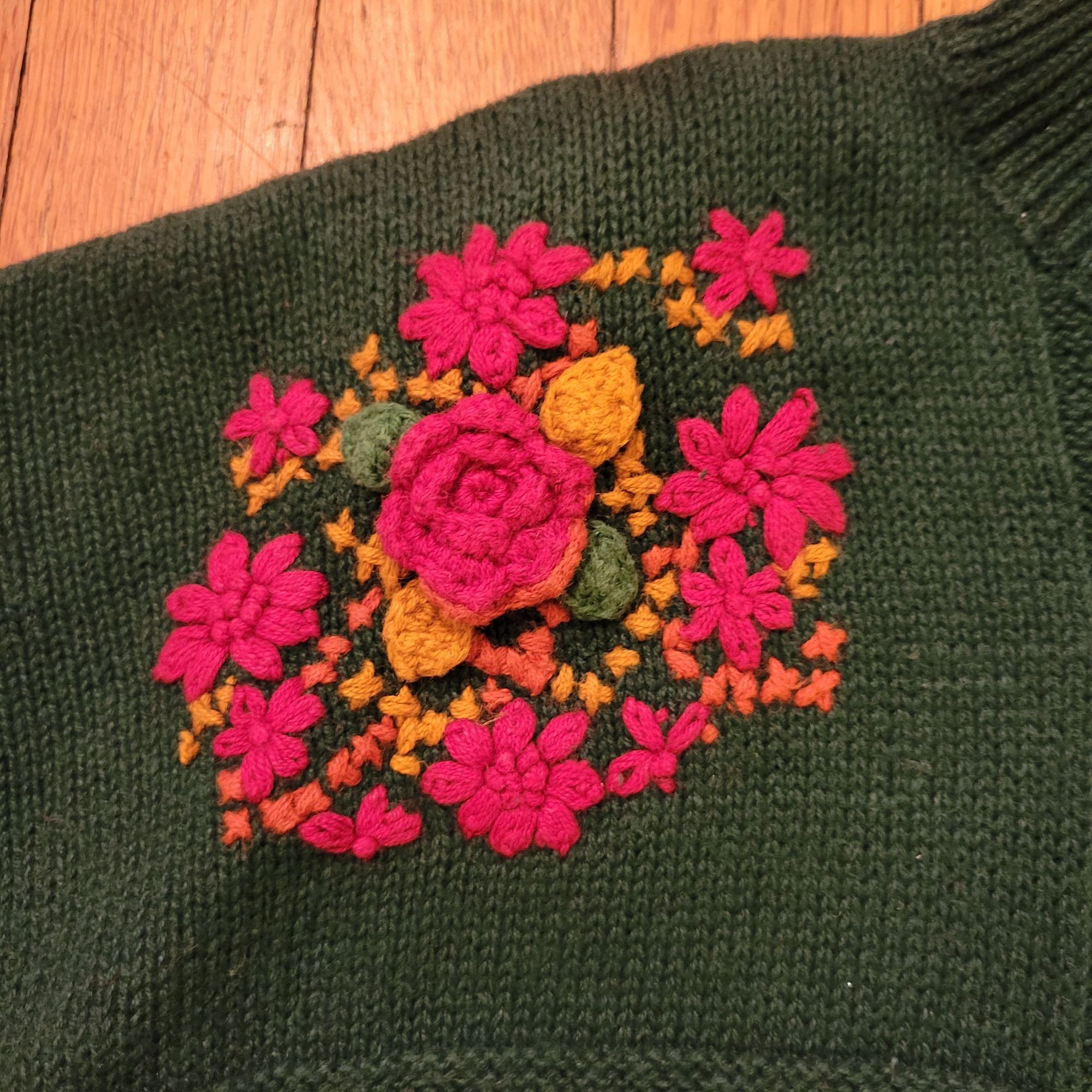 Vintage Vintage Carolina Colours Green Sweater Floral Crochet Patchw Size L / US 10 / IT 46 - 6 Thumbnail