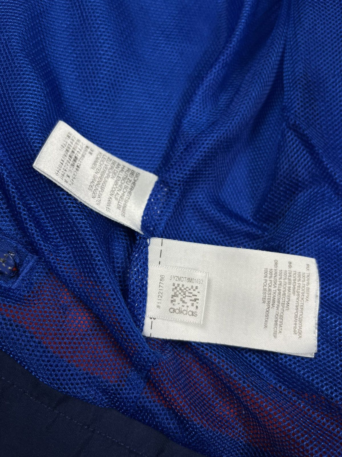 Adidas Adidas Manchester United 2015-16 Packable Windbreaker AON M Size US M / EU 48-50 / 2 - 14 Thumbnail