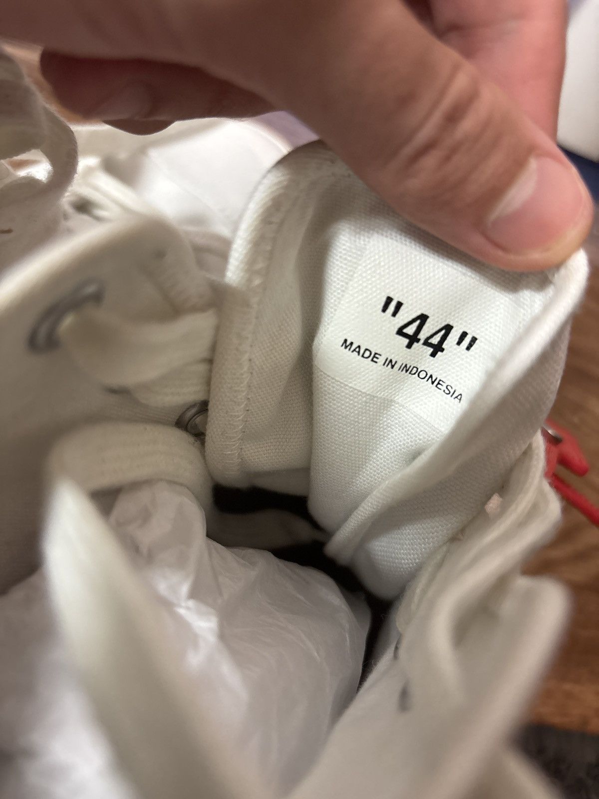 Off-White OFF-WHITE White Vulcanized High Top Shoe Striped bottom Size US 11 / EU 44 - 6 Thumbnail