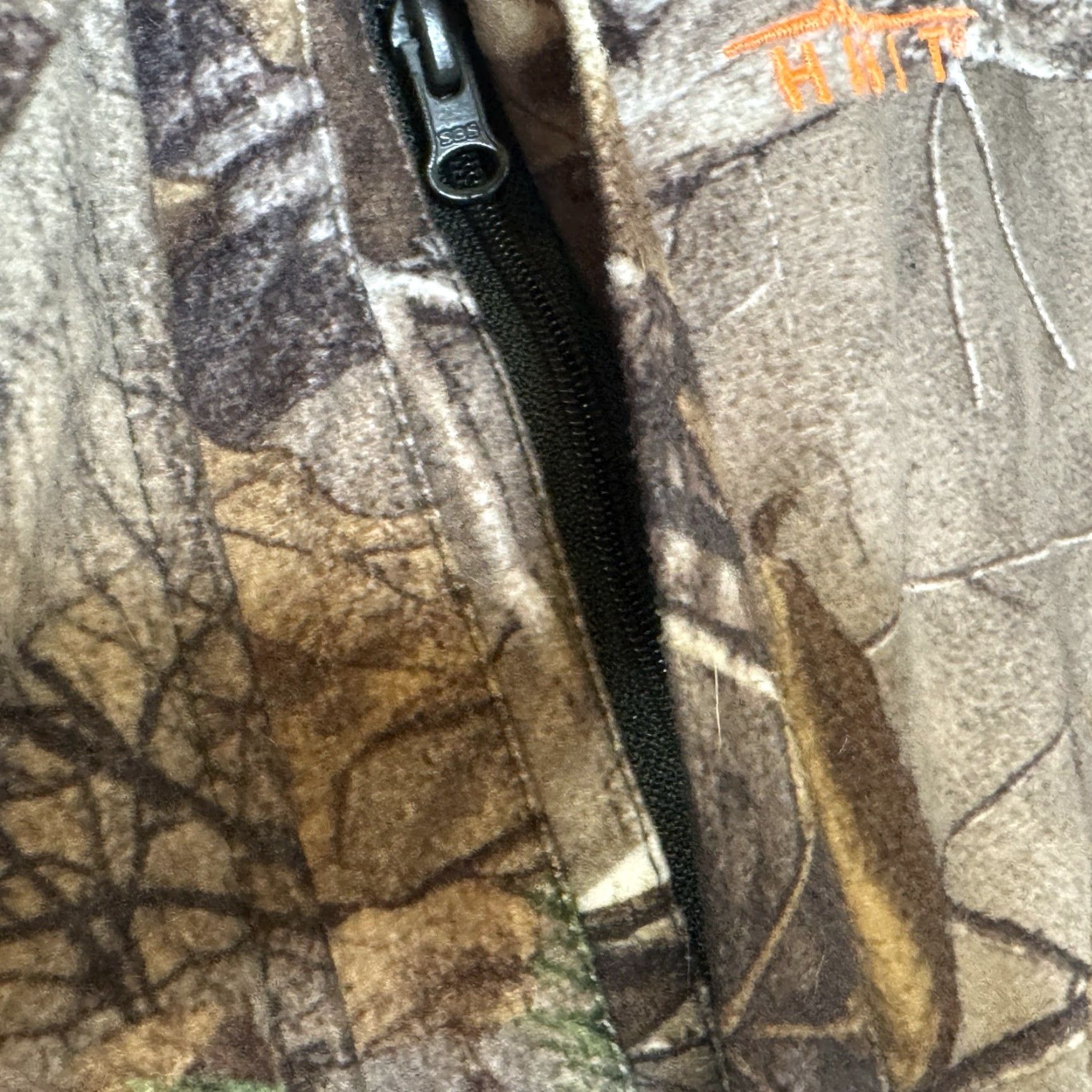 Realtree Habit Realtree Xtra Camouflage Hunting Cargo Coat Scent Factor Mens Size Medium Size US M / EU 48-50 / 2 - 7 Thumbnail