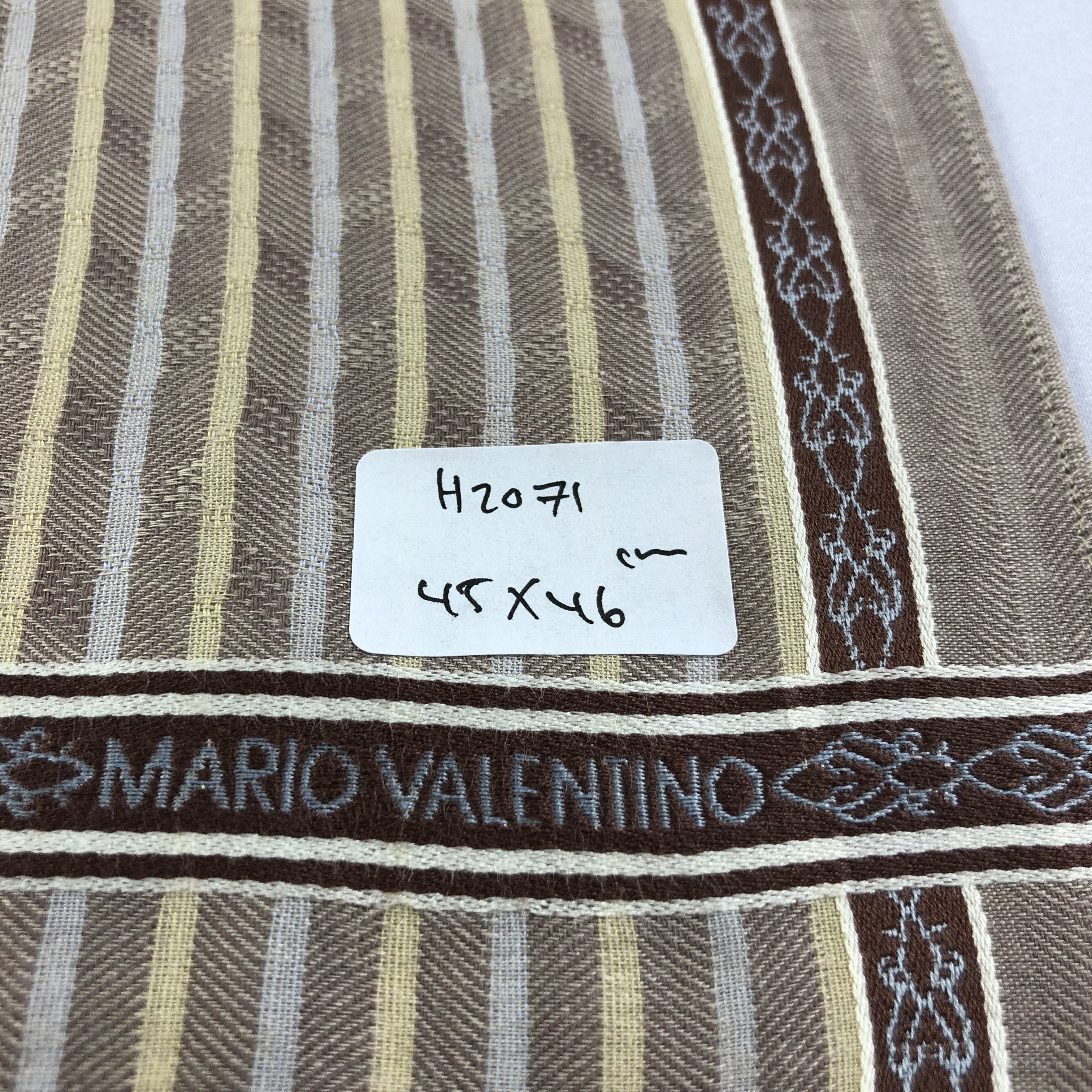 Mario Valentino × Vintage Mario Valentino Handkerchief Neckerchief Bandana H2071 Size ONE SIZE - 5 Thumbnail