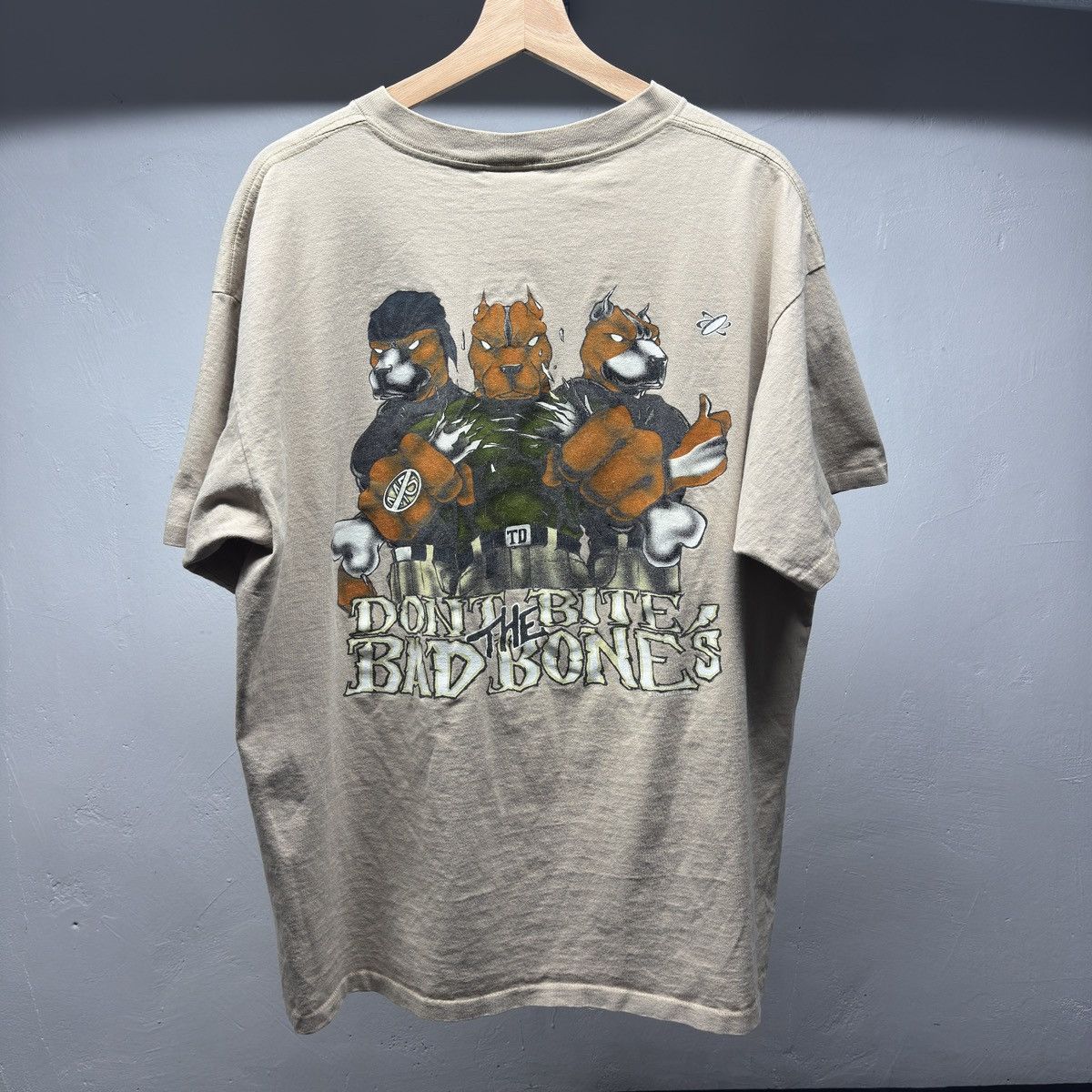 Vintage 90s Top Dawg Bulldog Shirt Beige ERD Grunge Chrome WCC Band Size US XL / EU 56 / 4 - 1 Thumbnail