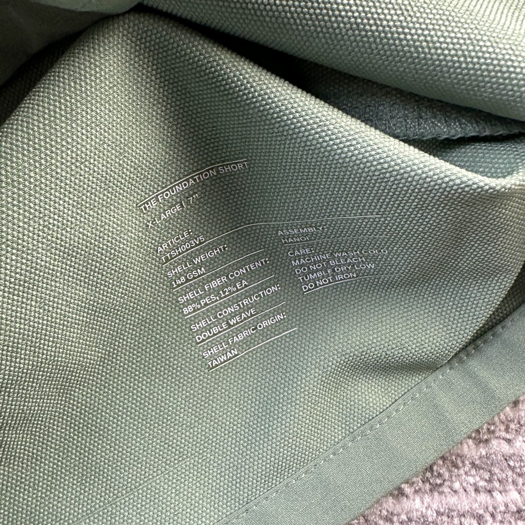 Ten Thousand Ten Thousand Shorts Men XL Green Foundation Linerless Gym Running Workout Athletic Activewear Regular Inseam 7 in Size US 36 / EU 52 - 6 Thumbnail