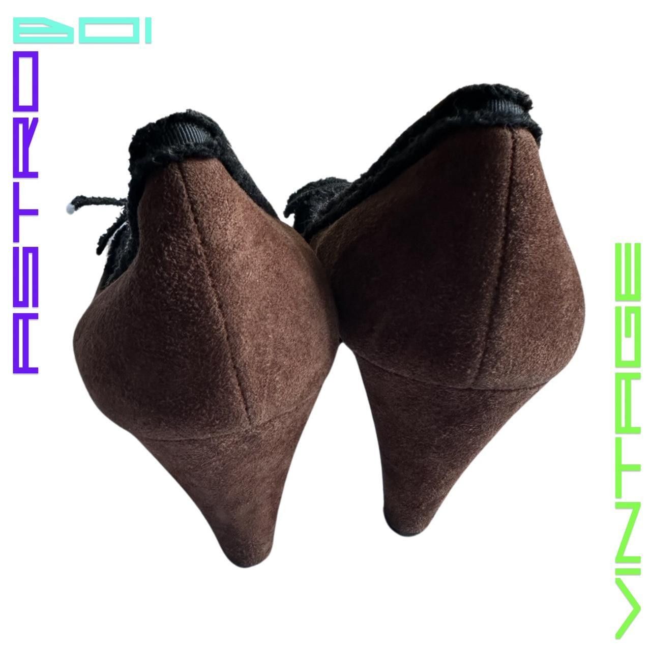 Marc by Marc Jacobs Marc By Marc Jacobs Y2k Brown Suede Bow Heels - 39 EU Size US 8 / IT 38 - 4 Thumbnail