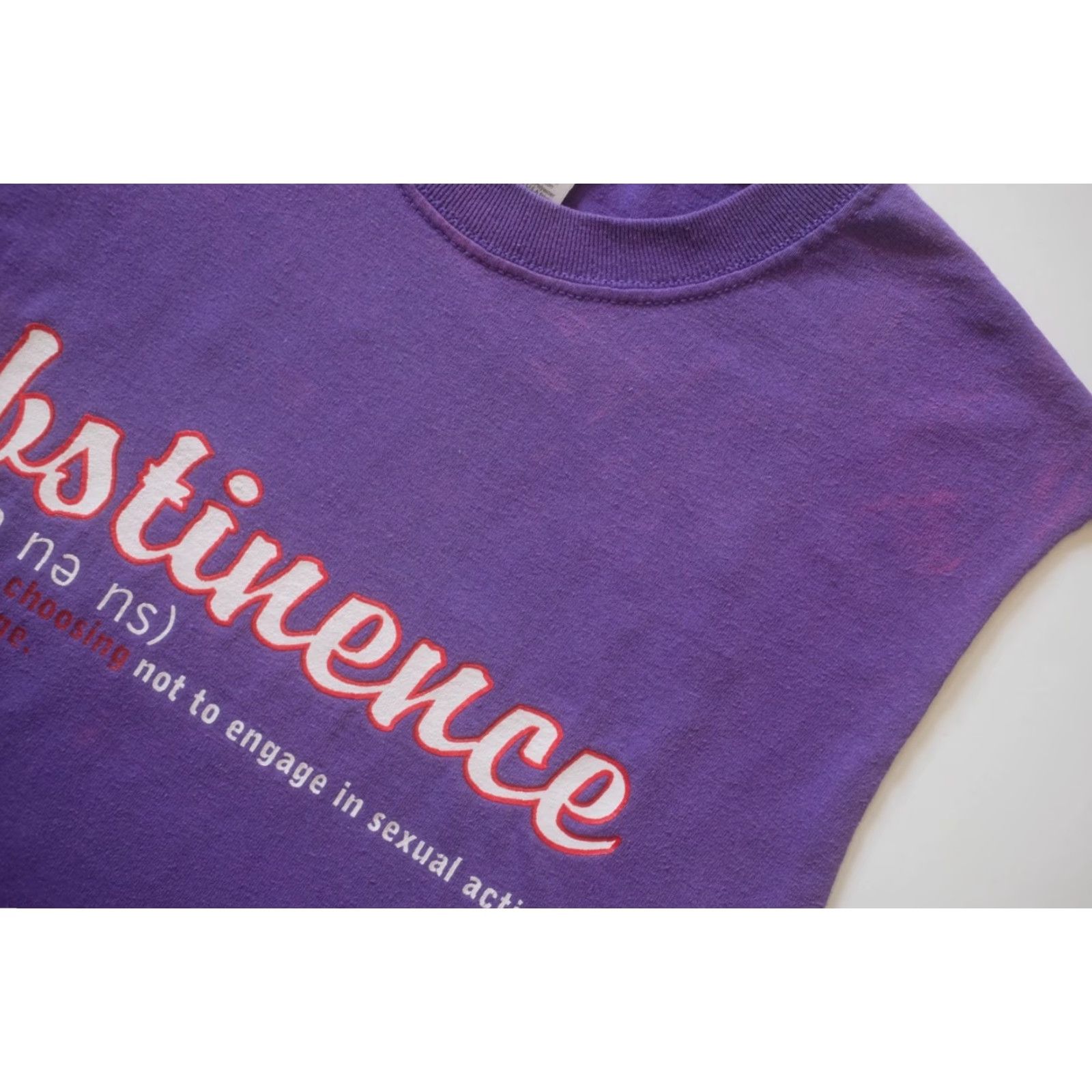 Fruit Of The Loom VINTAGE Fruit of the Loom 90s T-Shirt Tank S Mens Purple Cotton Crew Neck Short Sleeve Size US S / EU 44-46 / 1 - 5 Thumbnail