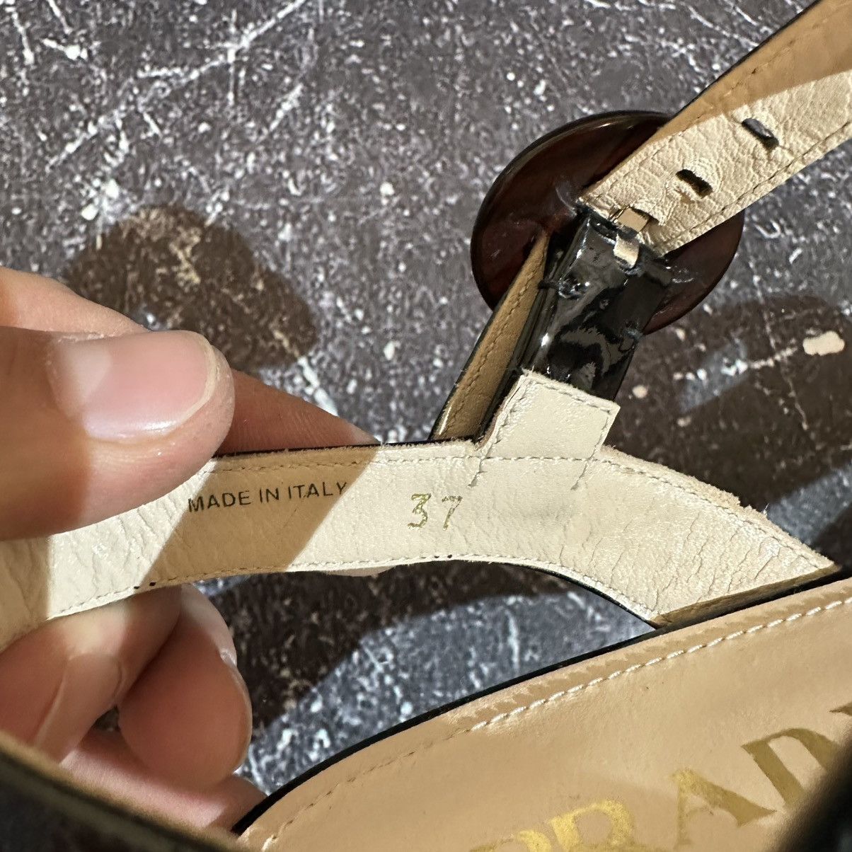 Prada PRADA Black women’s Patent Leather Sandals Size 37 Size US 7 / IT 37 - 13 Thumbnail