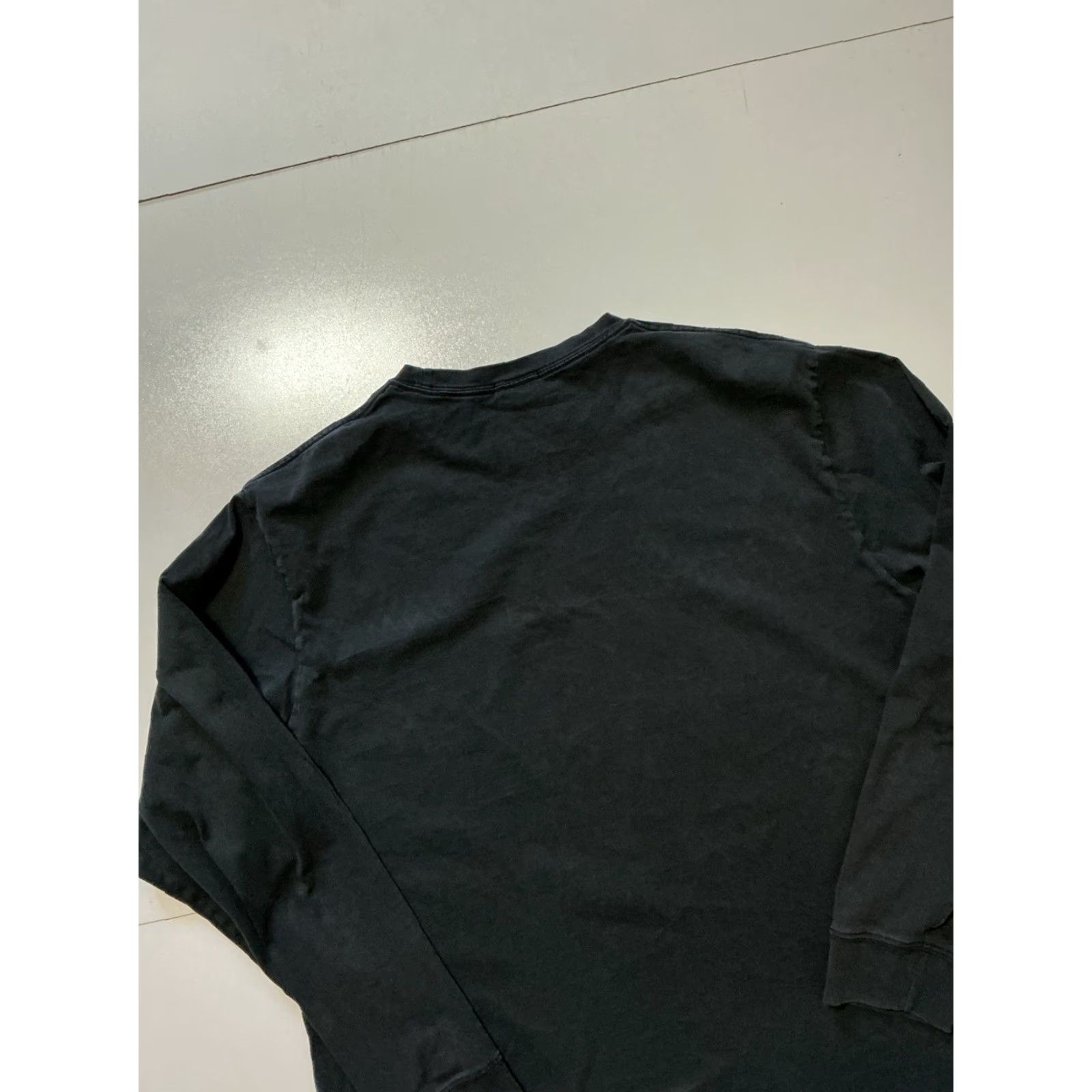 Kith VINTAGE KITH T-Shirt Box Logo L/S Black Crewneck XL Men Classic Graphic 2010s Fading Size US XL / EU 56 / 4 - 5 Thumbnail