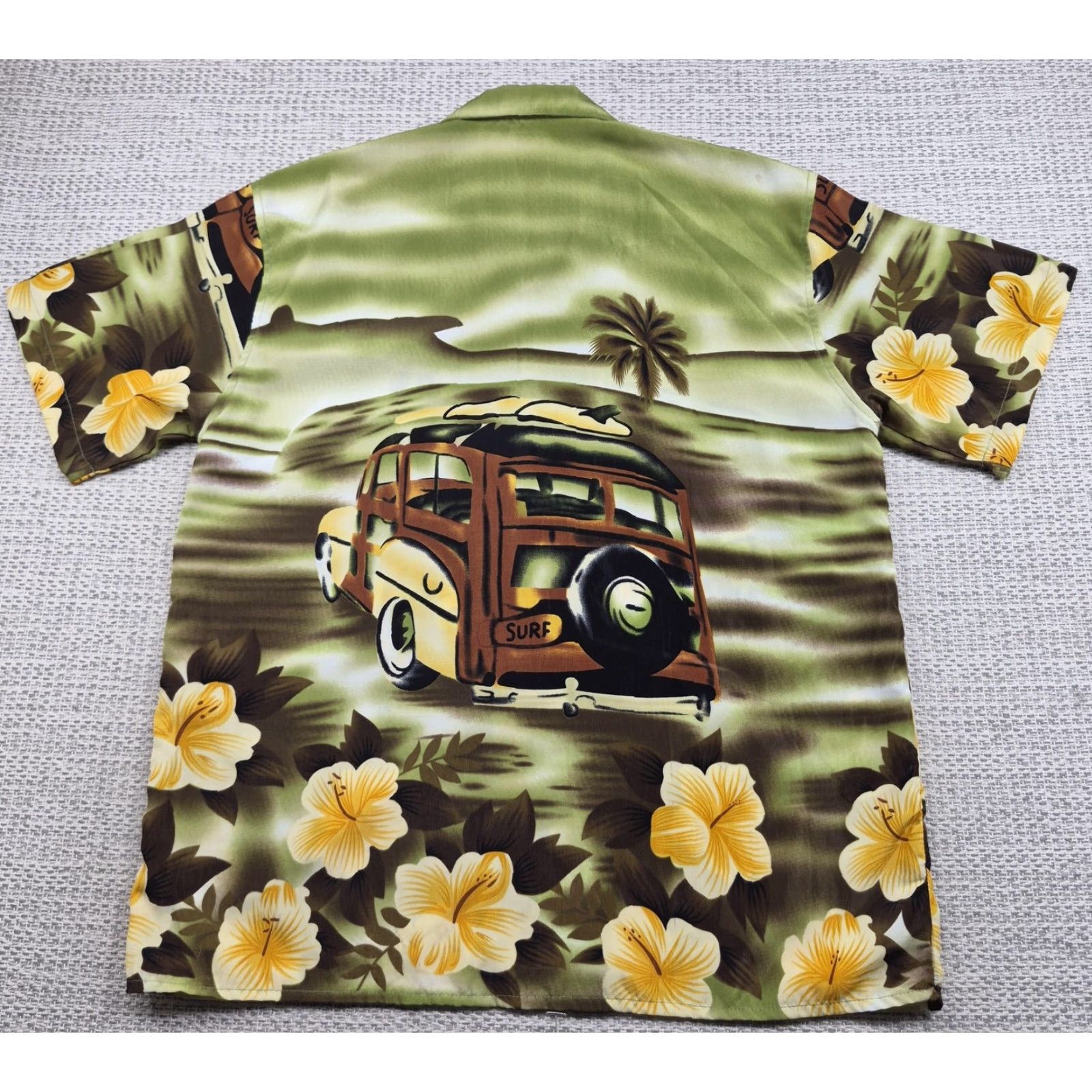 ALOHAS VINTAGE Ferugini! Hawaiian Button Up Shirt Mens XL Green Floral Surf Wagon Aloha Shirt Size US XL / EU 56 / 4 - 6 Thumbnail