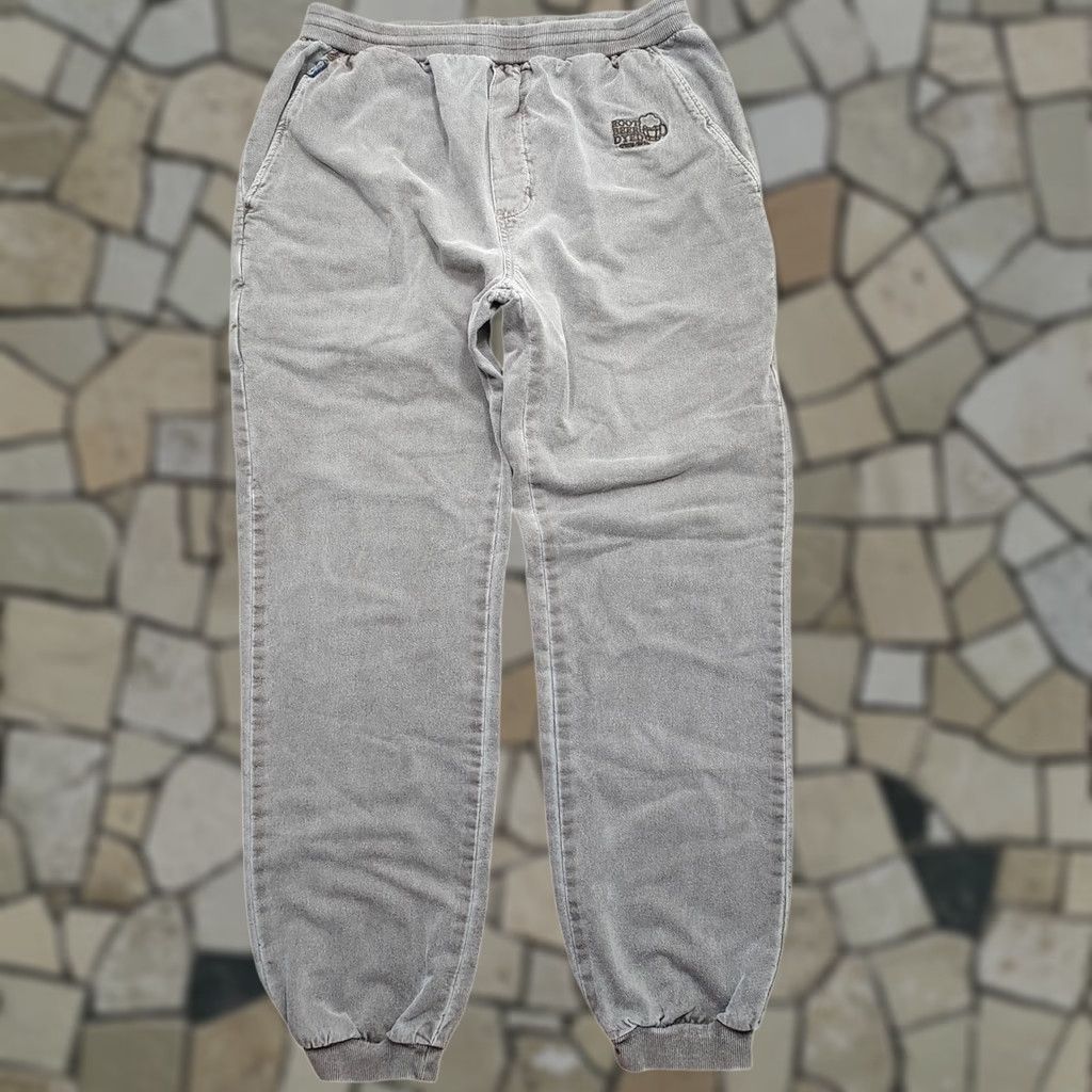 Vintage Crazy Shirts Pants Mens Large Brown Drawstring Root Beer Dyed Twill Cotton Chino Slash Pocket 90s Grunge Pants Mens L Brown Cotton Regular 30in Inseam Size US L / EU 52-54 / 3 - 1 Thumbnail