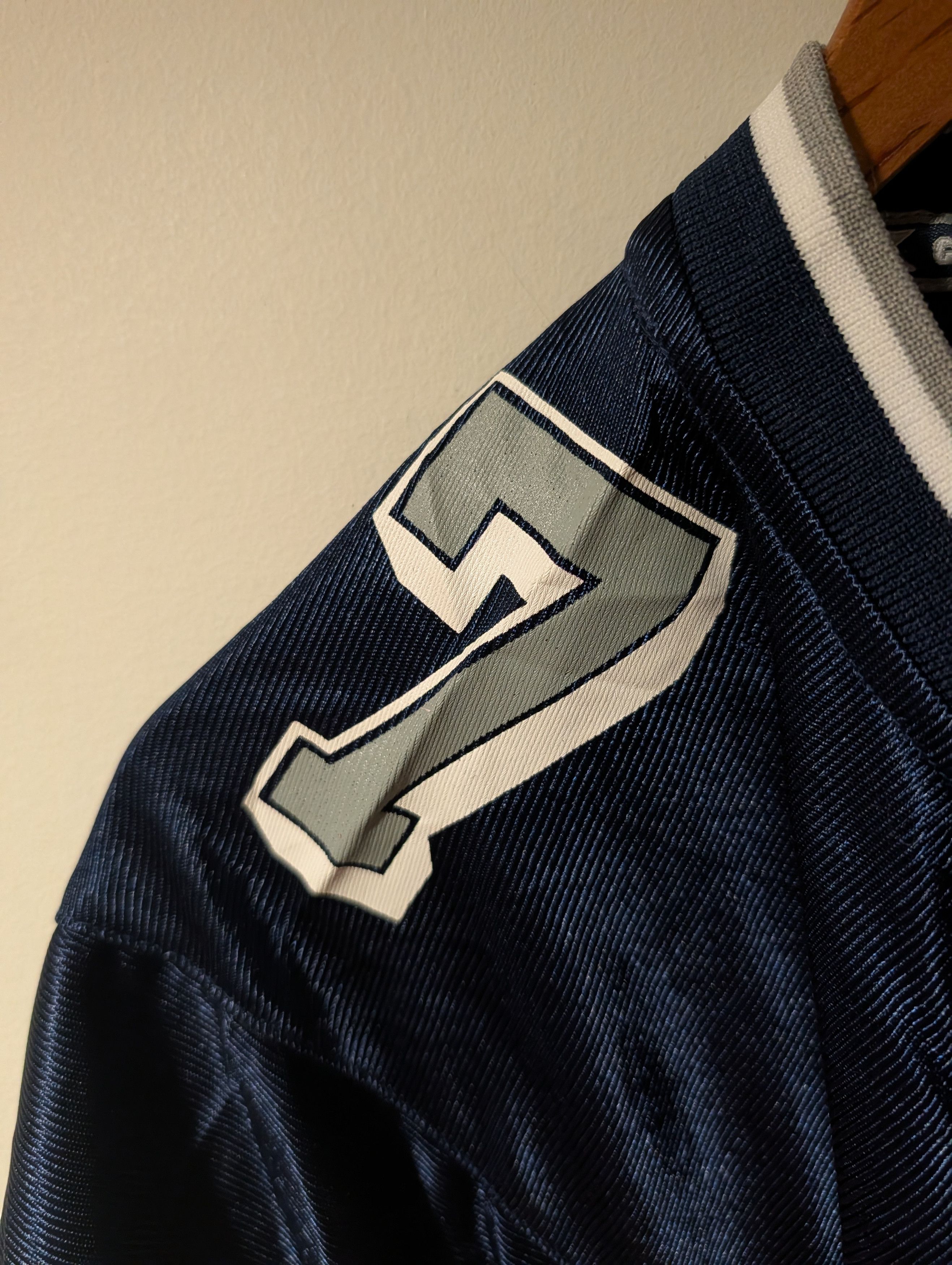 NCAA Vtg Penn State Nittany Colosseum Football Jersey YOUTH NCAA Size US XL / EU 56 / 4 - 11 Thumbnail