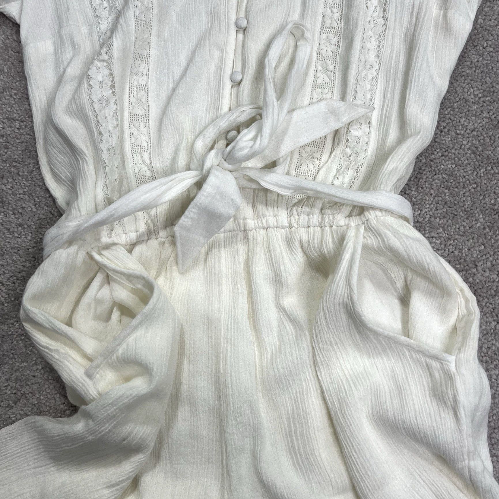 Abercrombie & Fitch Abercrombie & Fitch Romper Women MT Medium Tall White Floral Embroidered Cotton Blend Pockets NWT Flaw Size 32" / US 10 / IT 46 - 5 Thumbnail